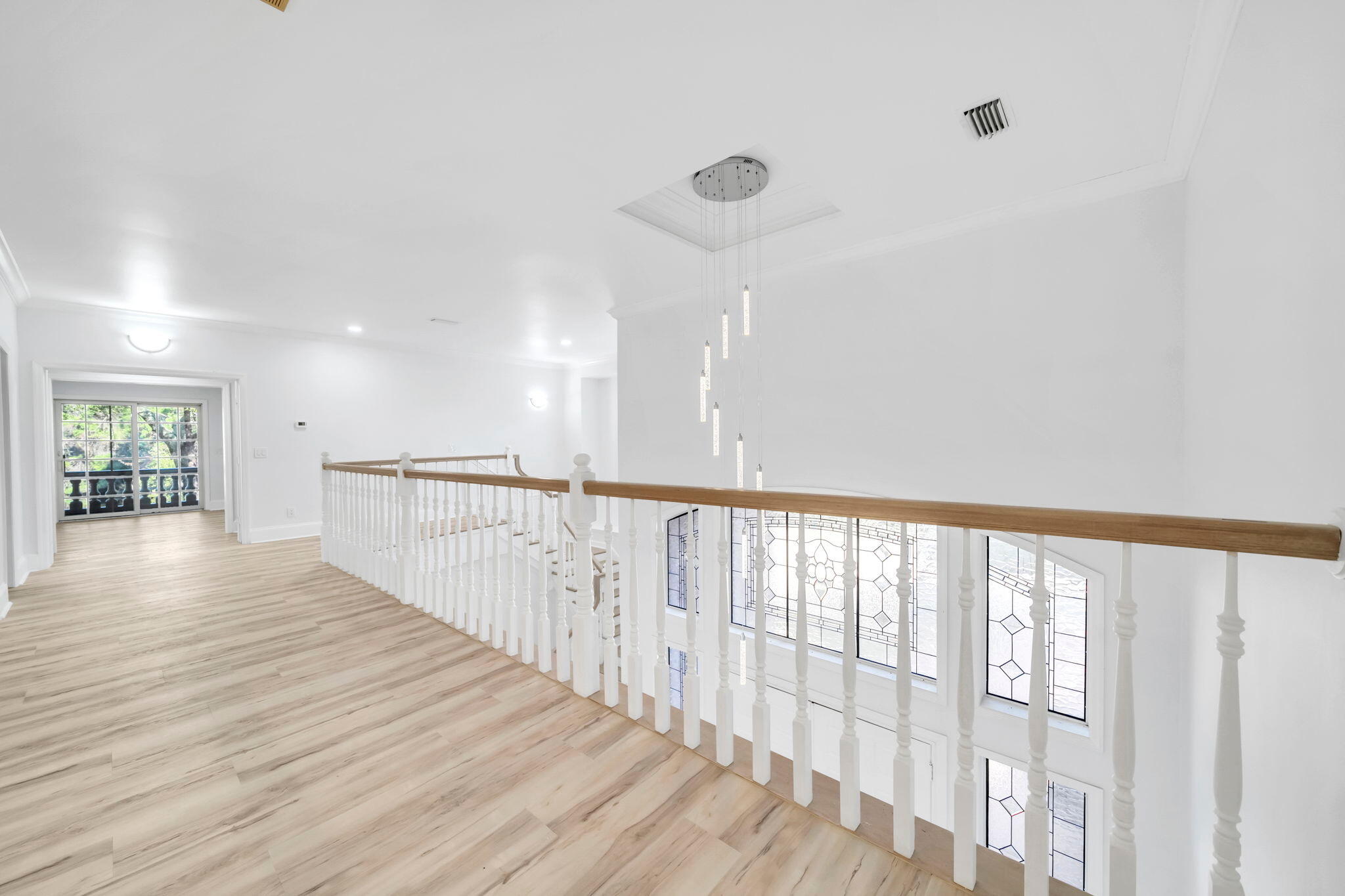 GLENLAKE PH 1 - Residential Lease