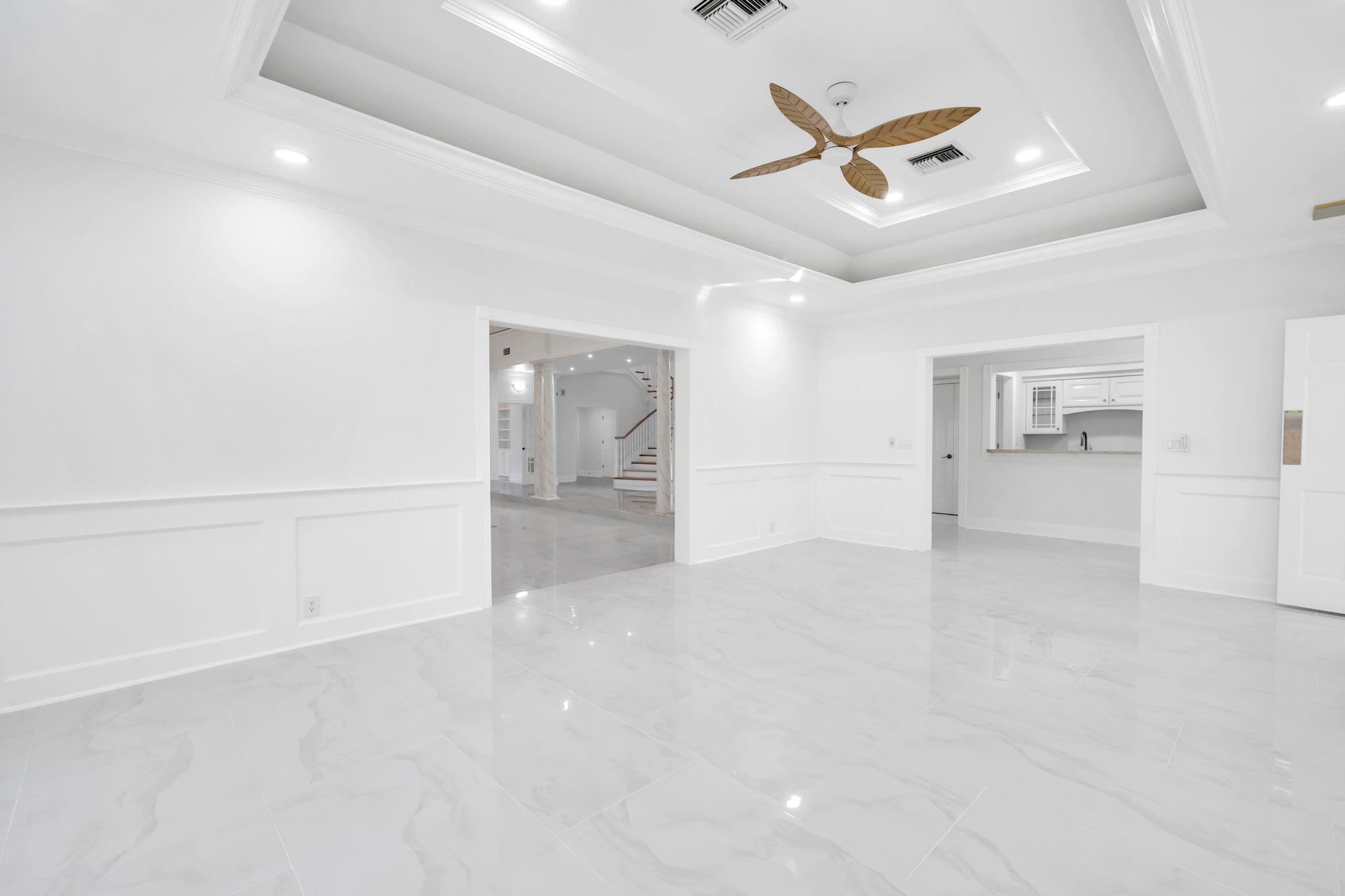 GLENLAKE PH 1 - Residential Lease