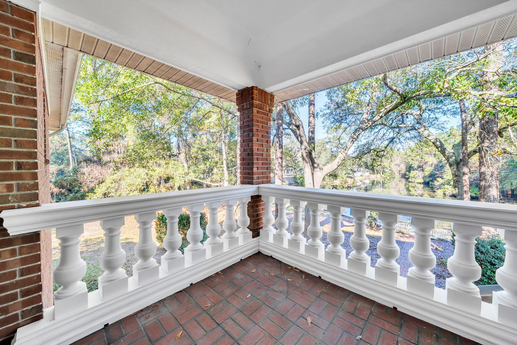 GLENLAKE PH 1 - Residential Lease