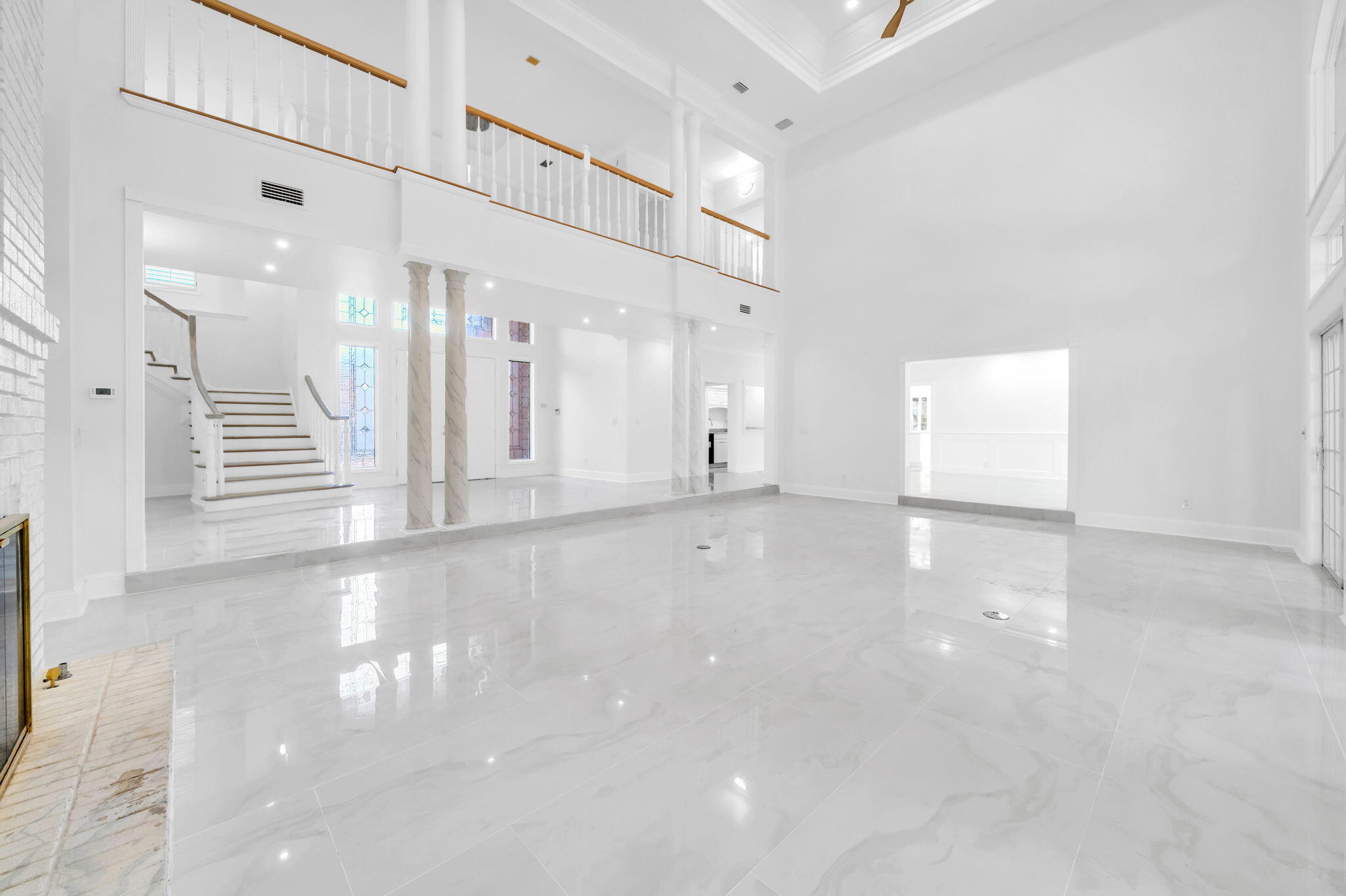 GLENLAKE PH 1 - Residential Lease