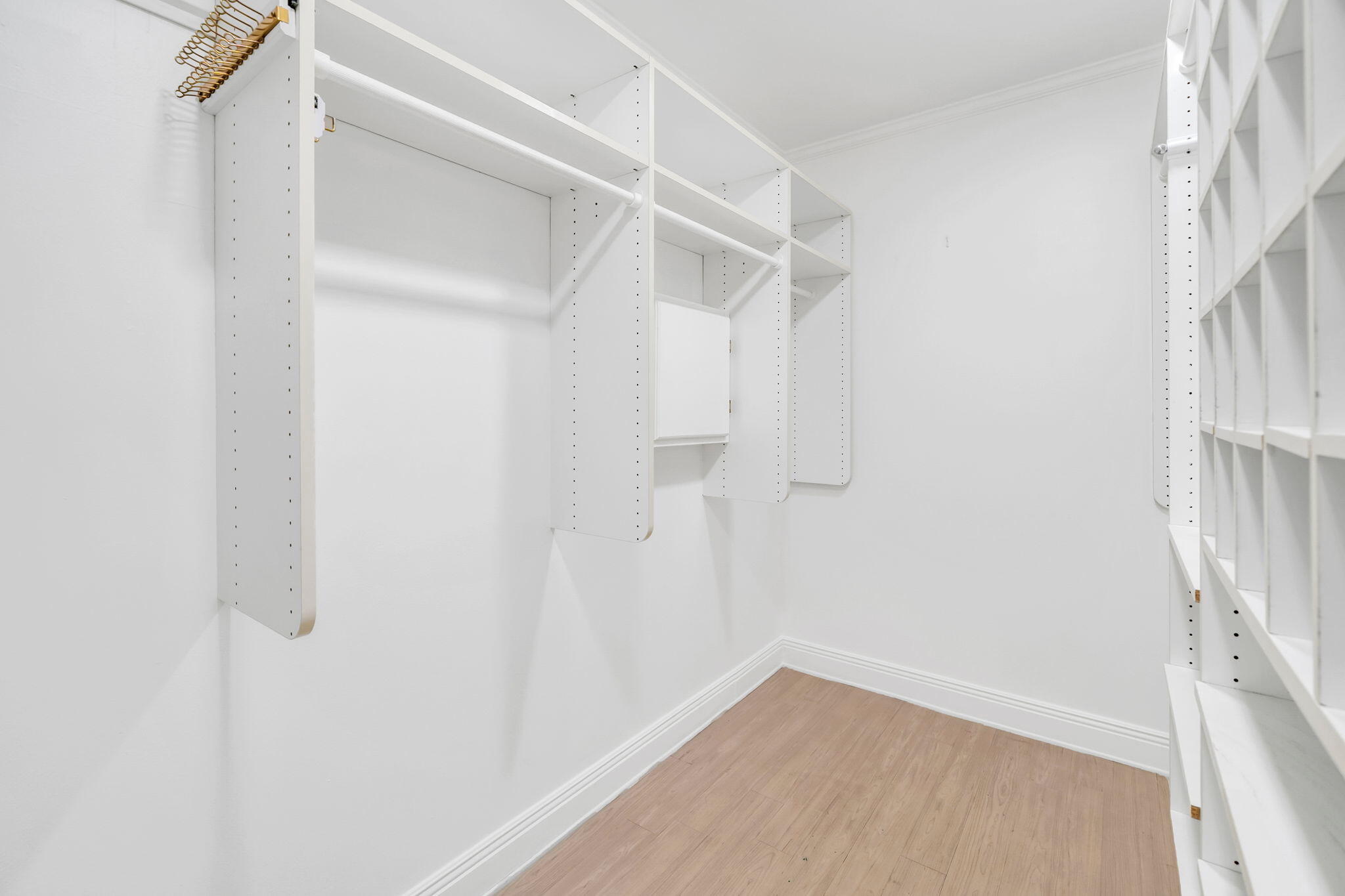 GLENLAKE PH 1 - Residential Lease