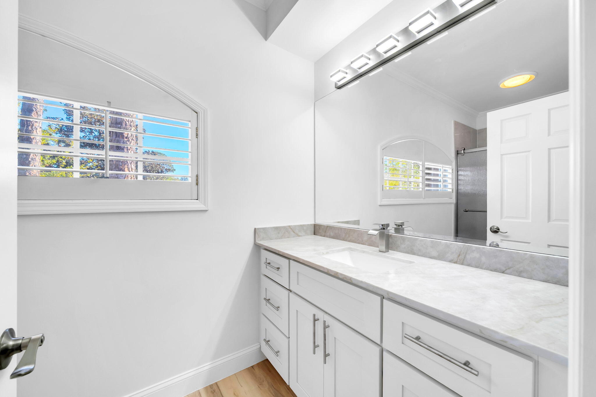 GLENLAKE PH 1 - Residential Lease