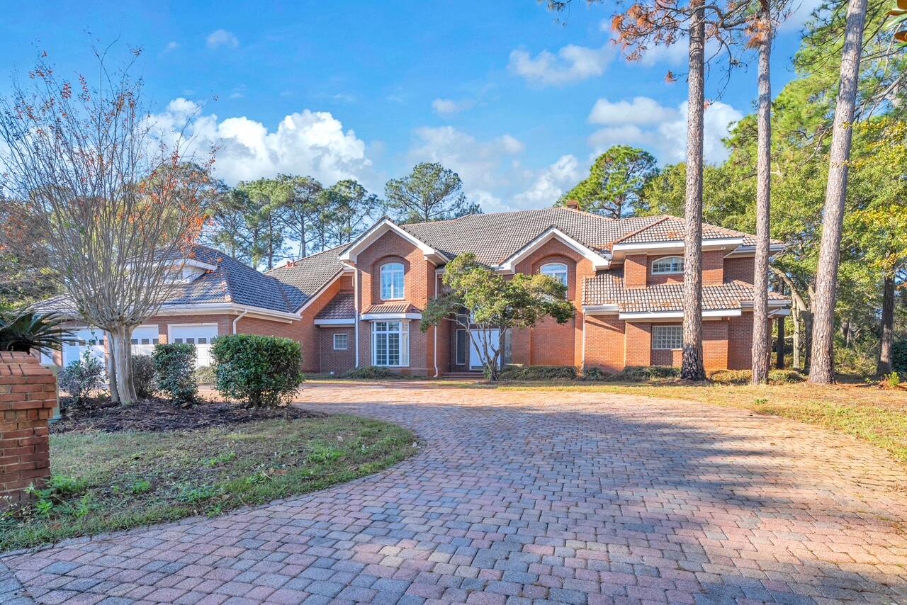 GLENLAKE PH 1 - Residential Lease