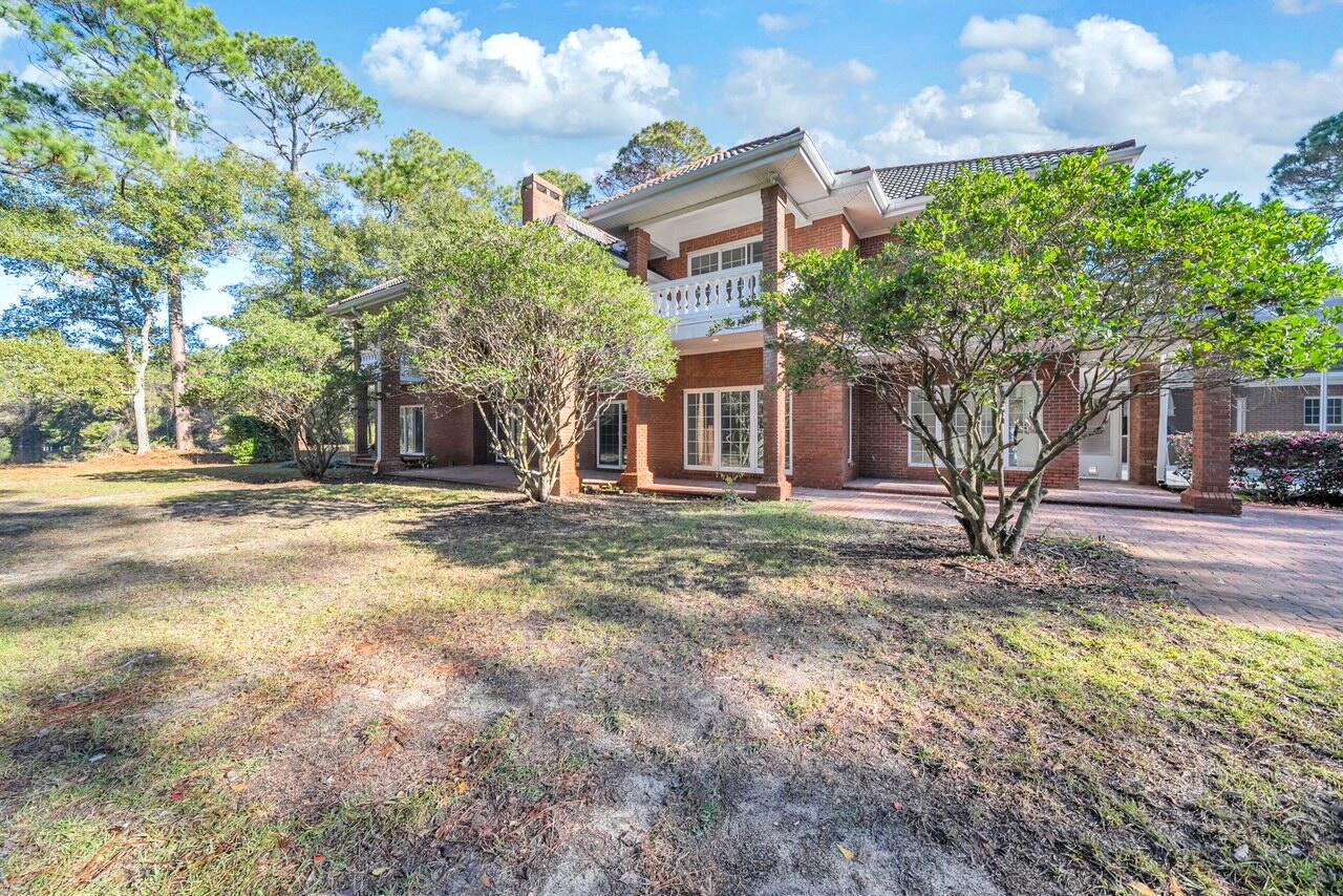 GLENLAKE PH 1 - Residential Lease