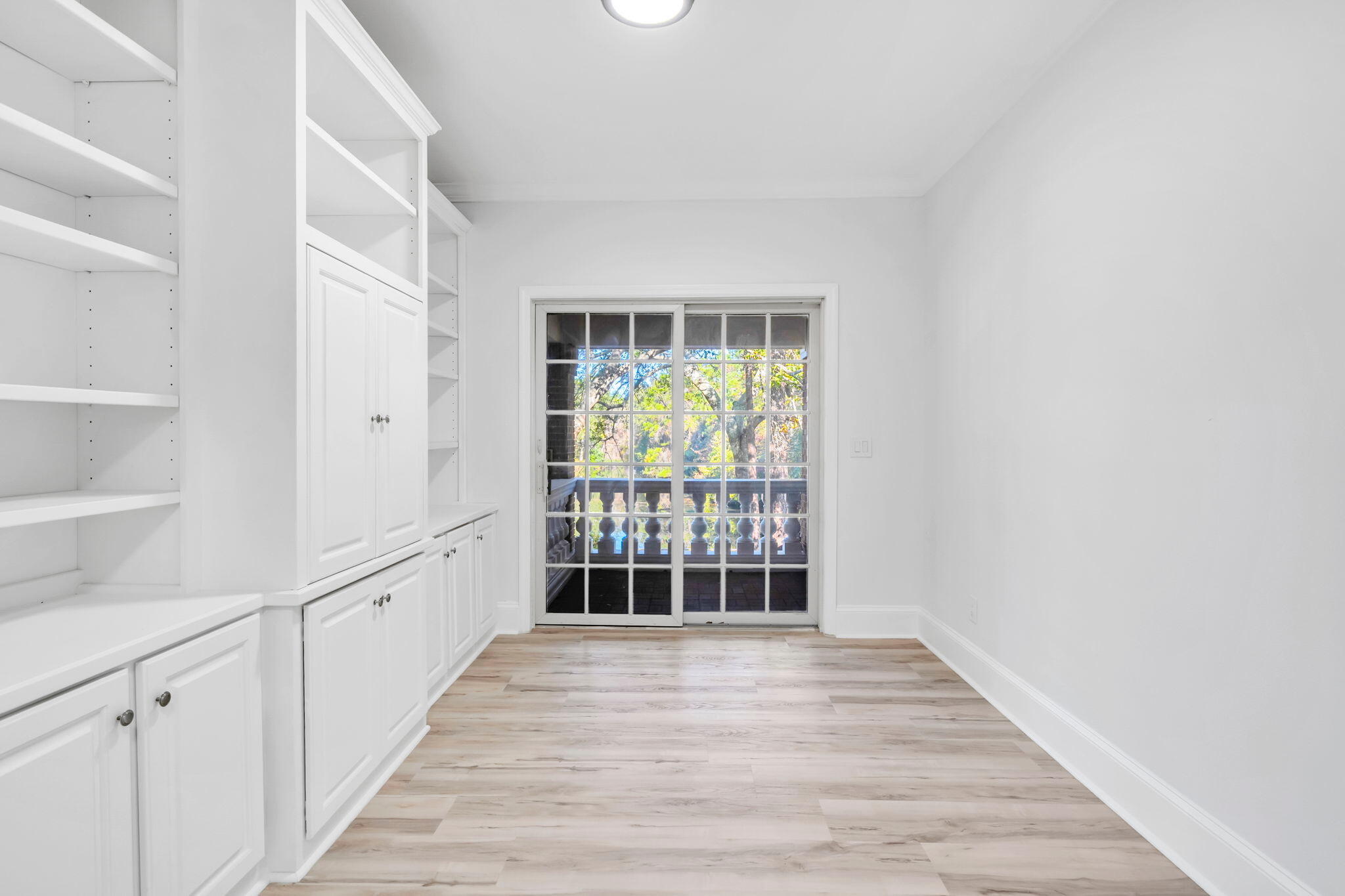 GLENLAKE PH 1 - Residential Lease