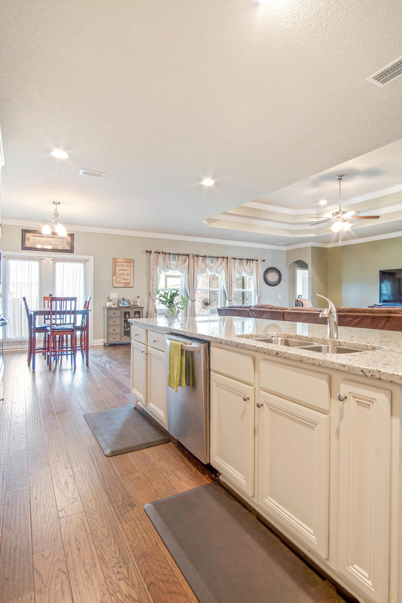 HAMMOCK BAY - Residential