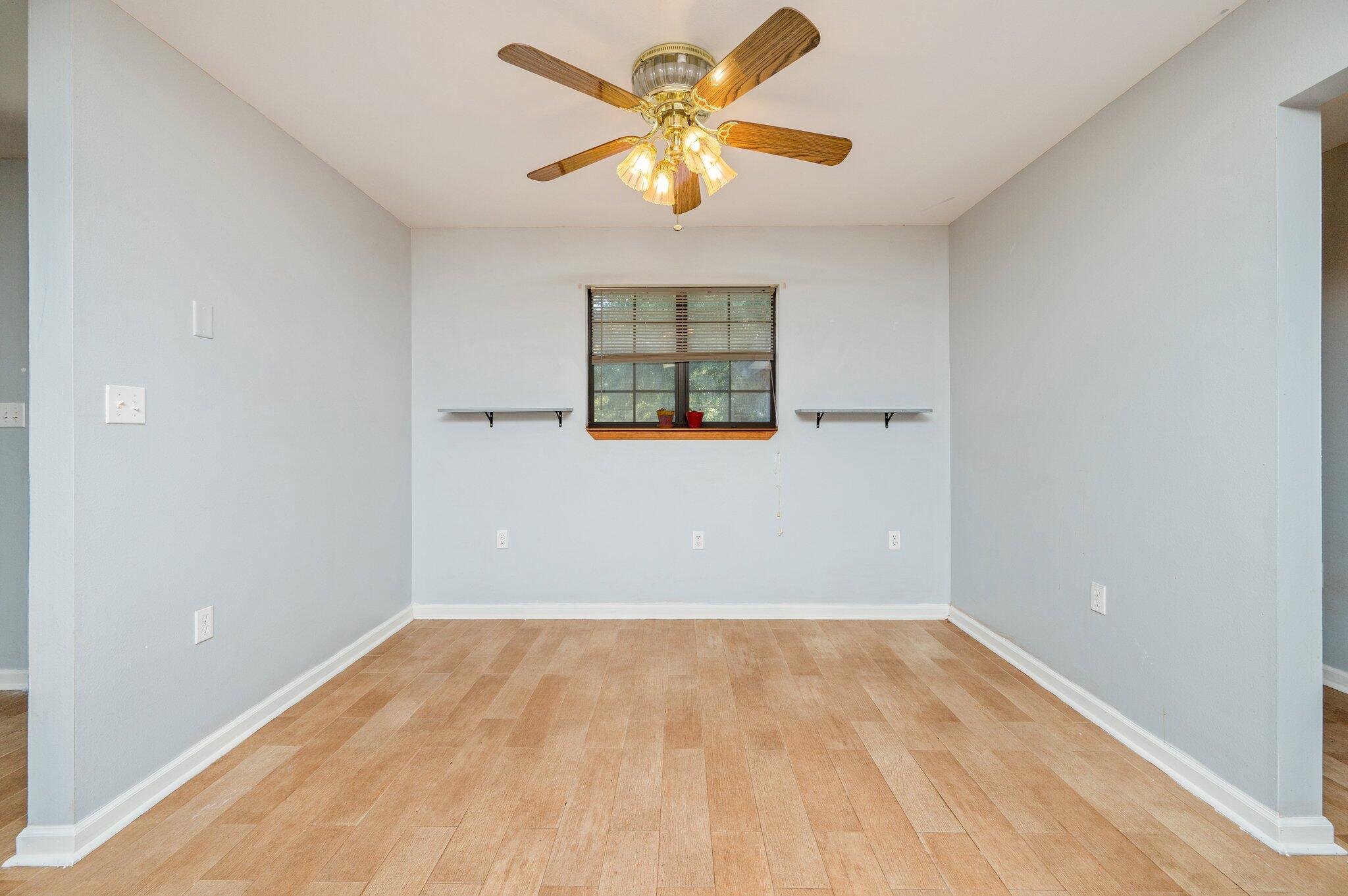 EDGEWOOD - Residential Lease