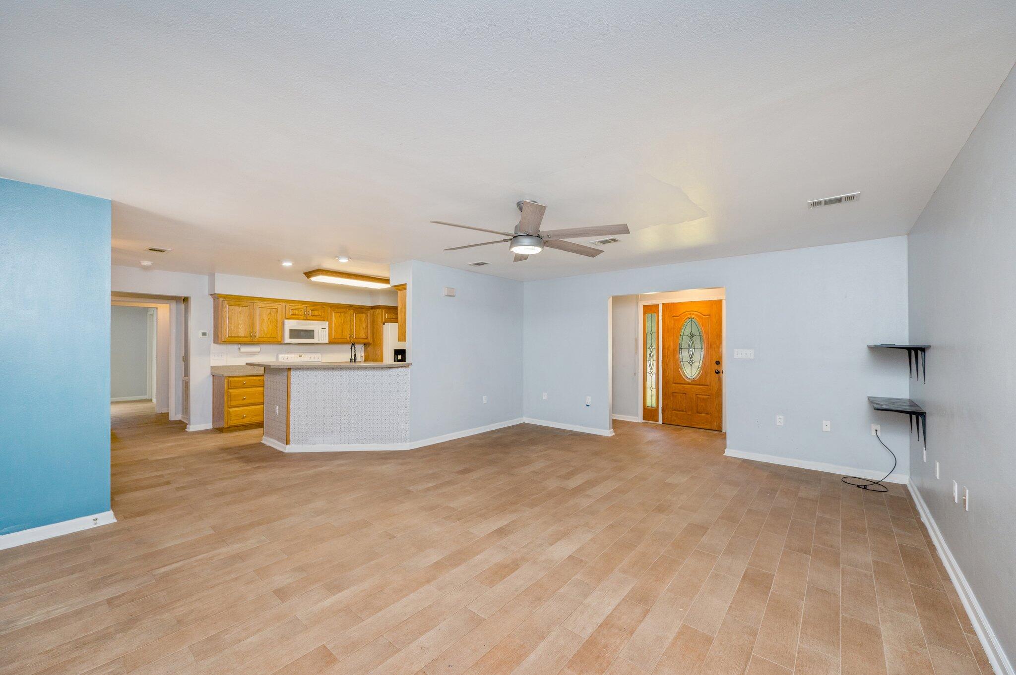 EDGEWOOD - Residential Lease