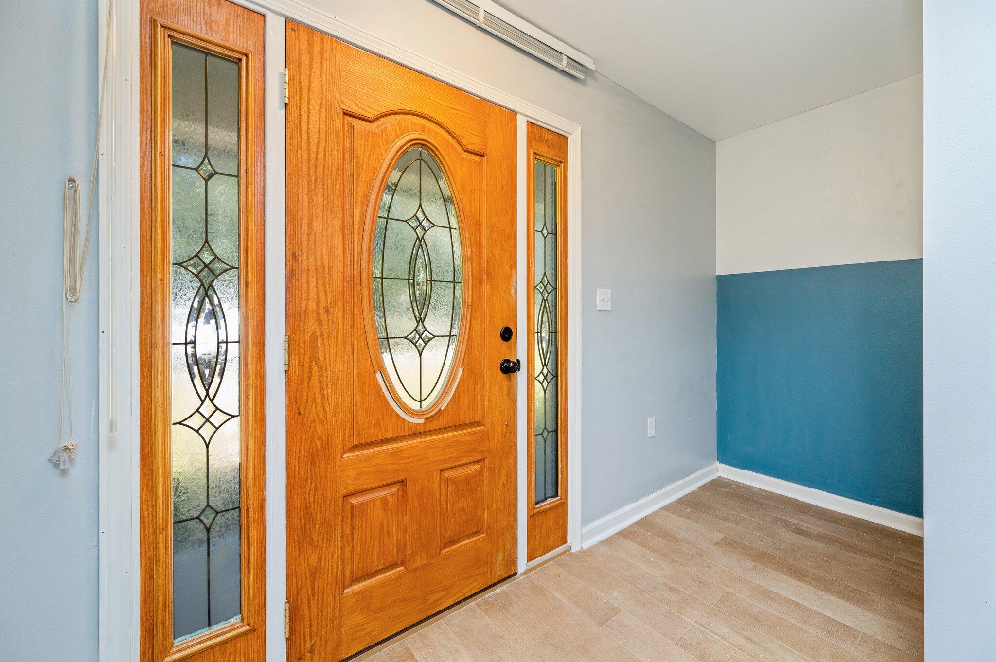 EDGEWOOD - Residential Lease