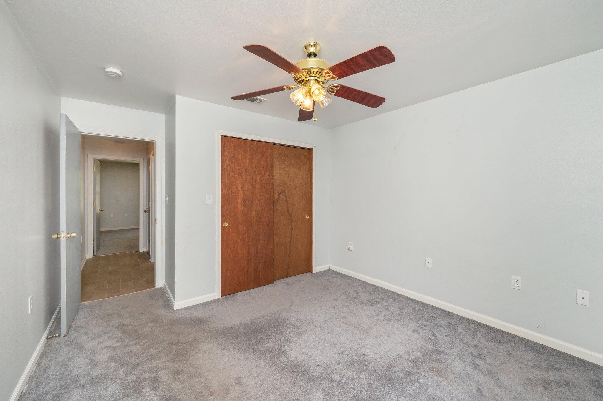 EDGEWOOD - Residential Lease