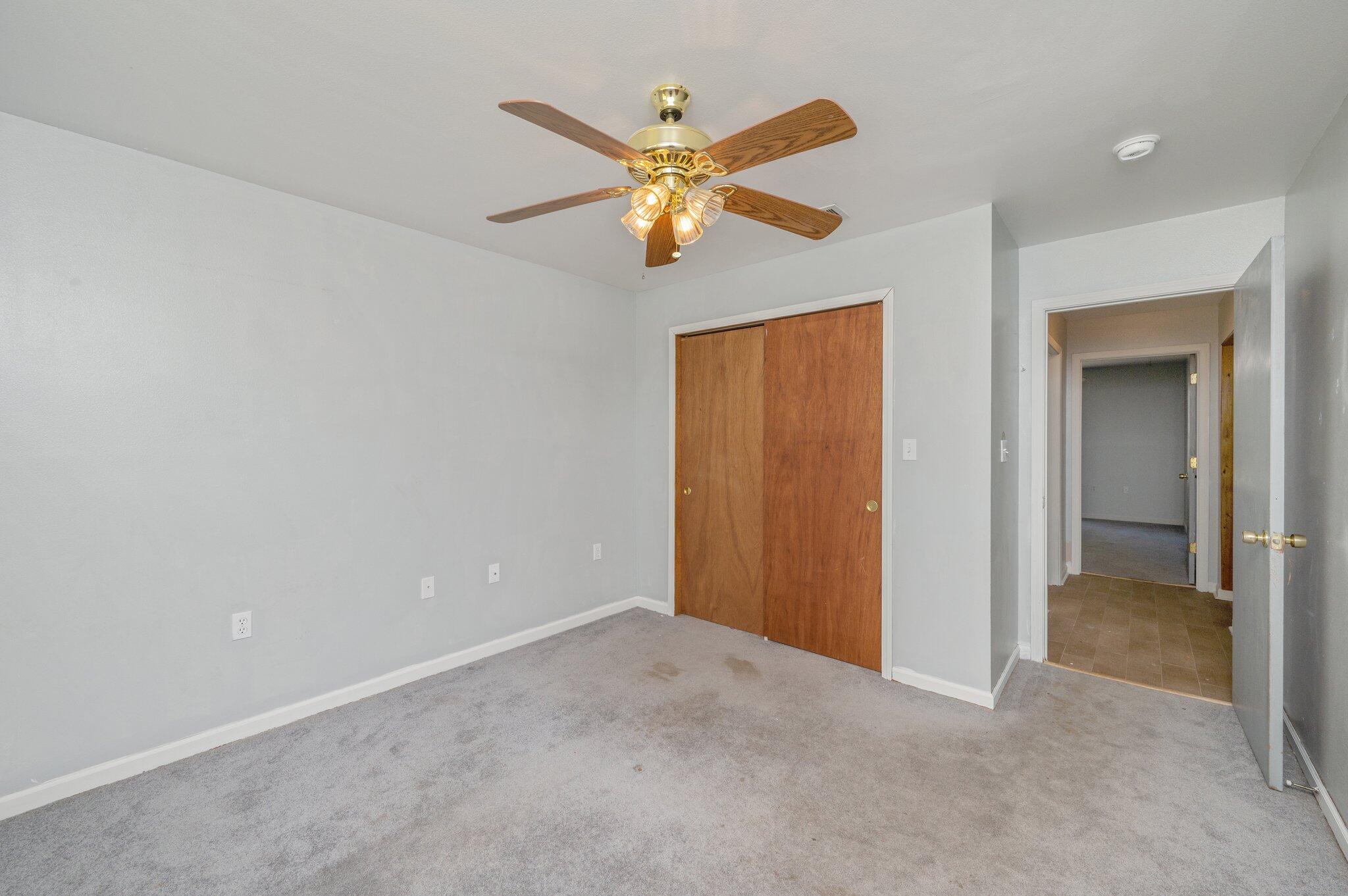 EDGEWOOD - Residential Lease