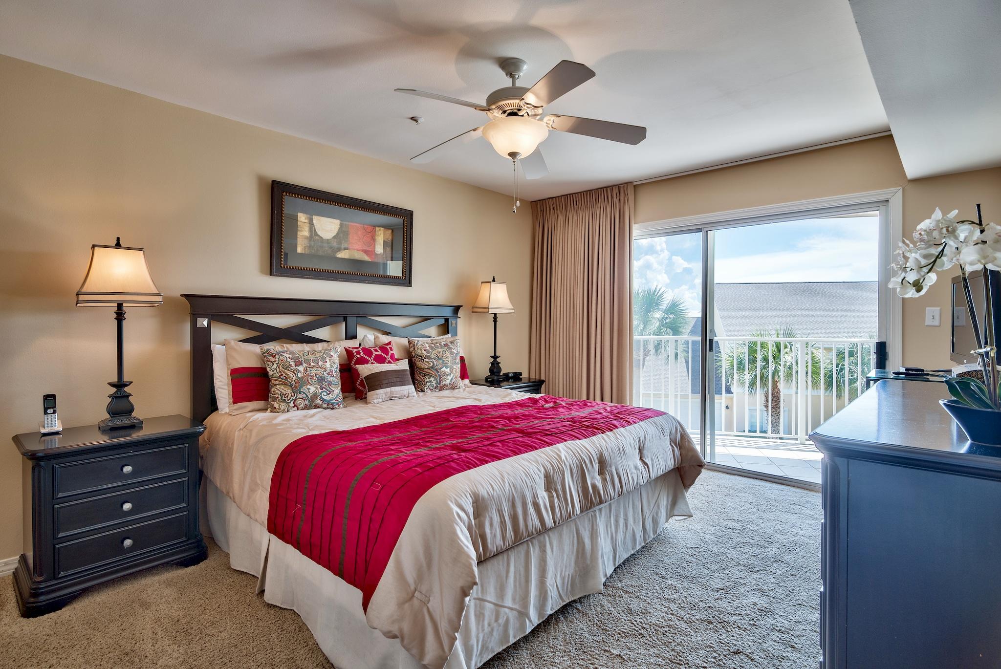 MARAVILLA CONDO 3 - Residential