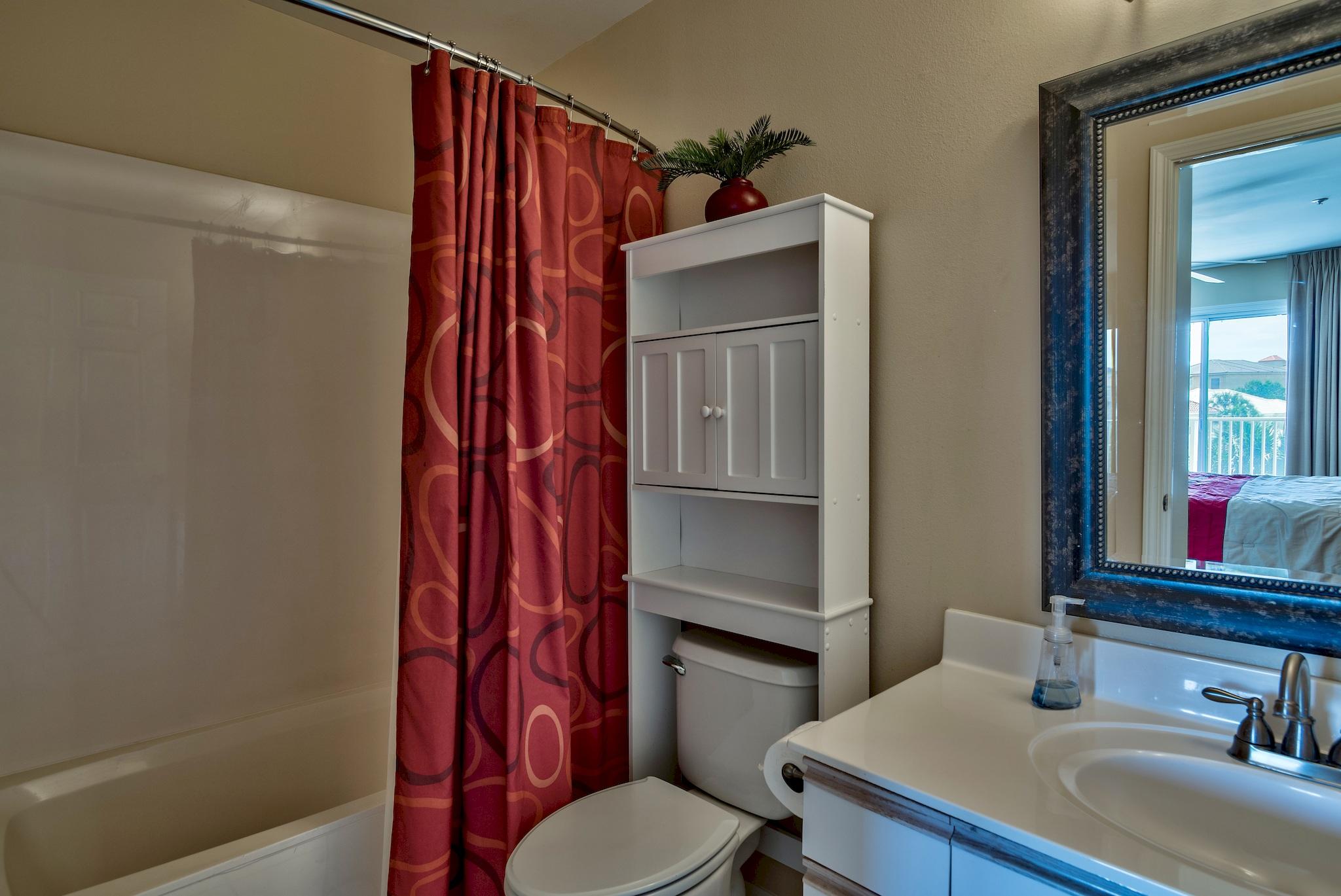 MARAVILLA CONDO 3 - Residential