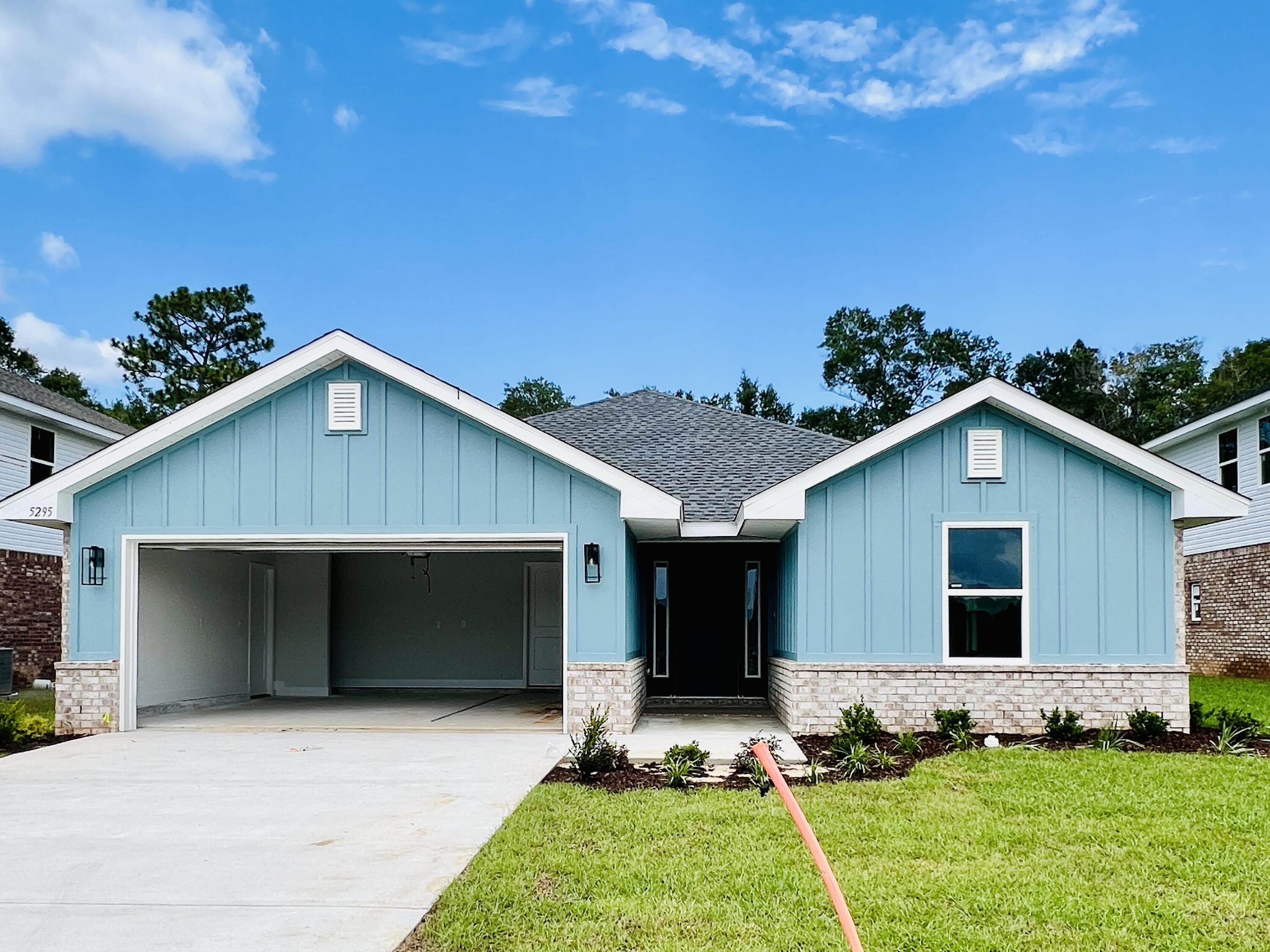 5295 Hidden Pines Circle