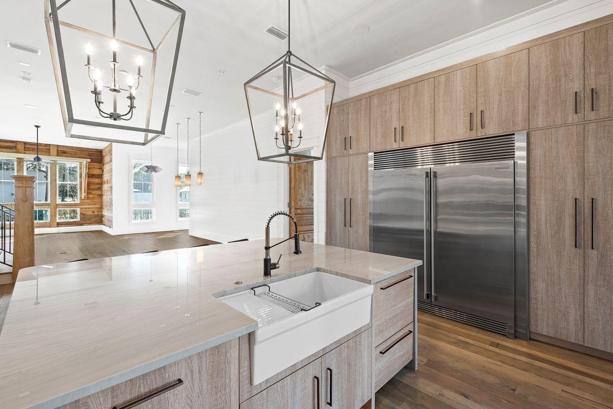 SEAGROVE SHORES 4TH ADD - Residential