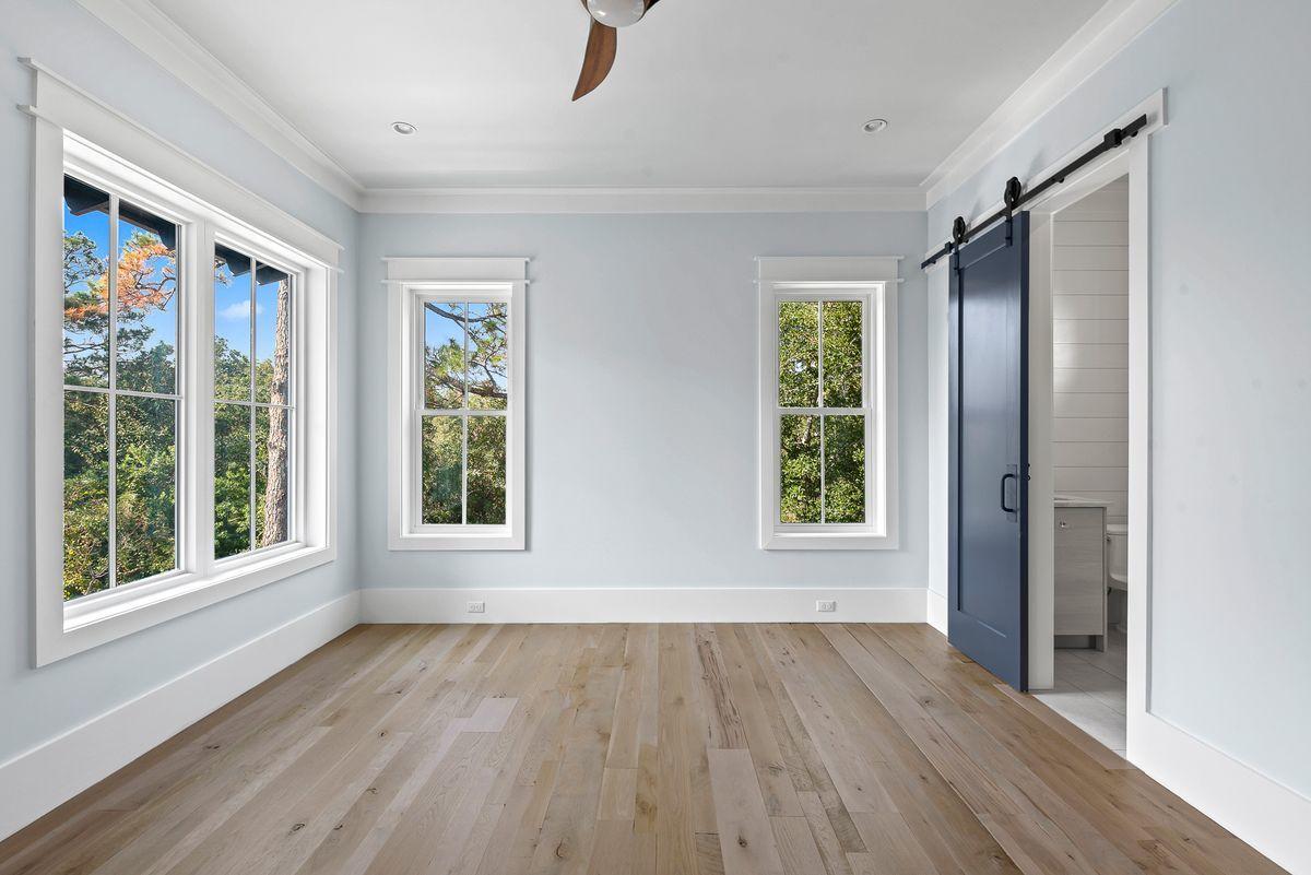 SEAGROVE SHORES 4TH ADD - Residential