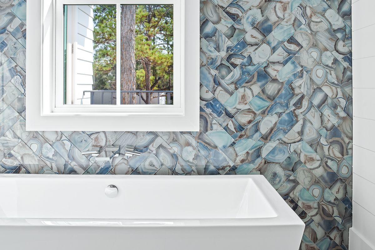 SEAGROVE SHORES 4TH ADD - Residential