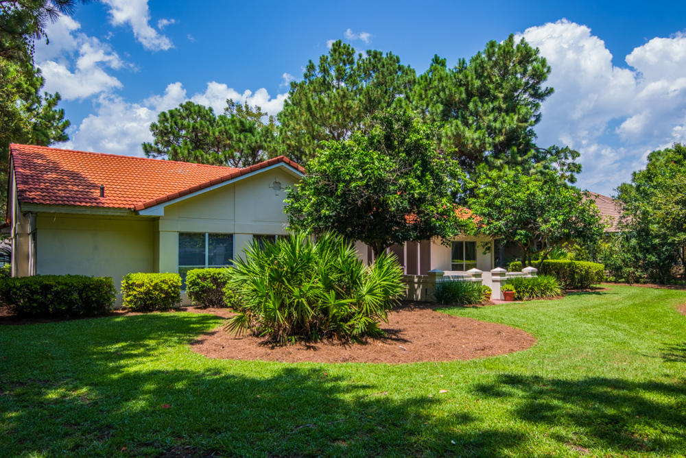 TROON DRIVE - Residential