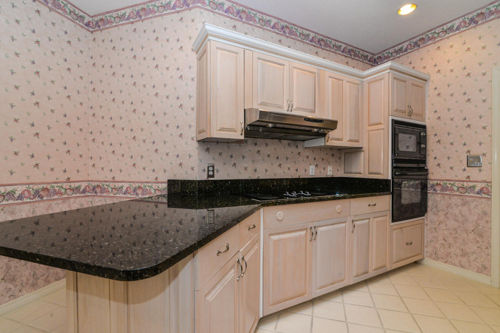 TROON DRIVE - Residential