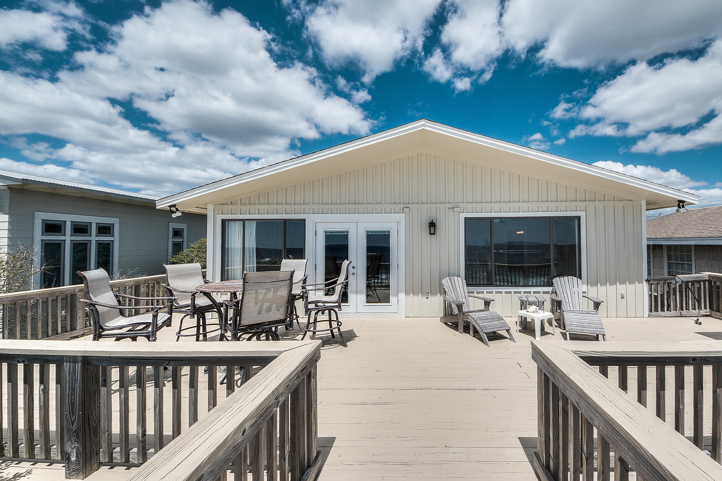 SAND CLIFFS 1ST ADDN - Residential