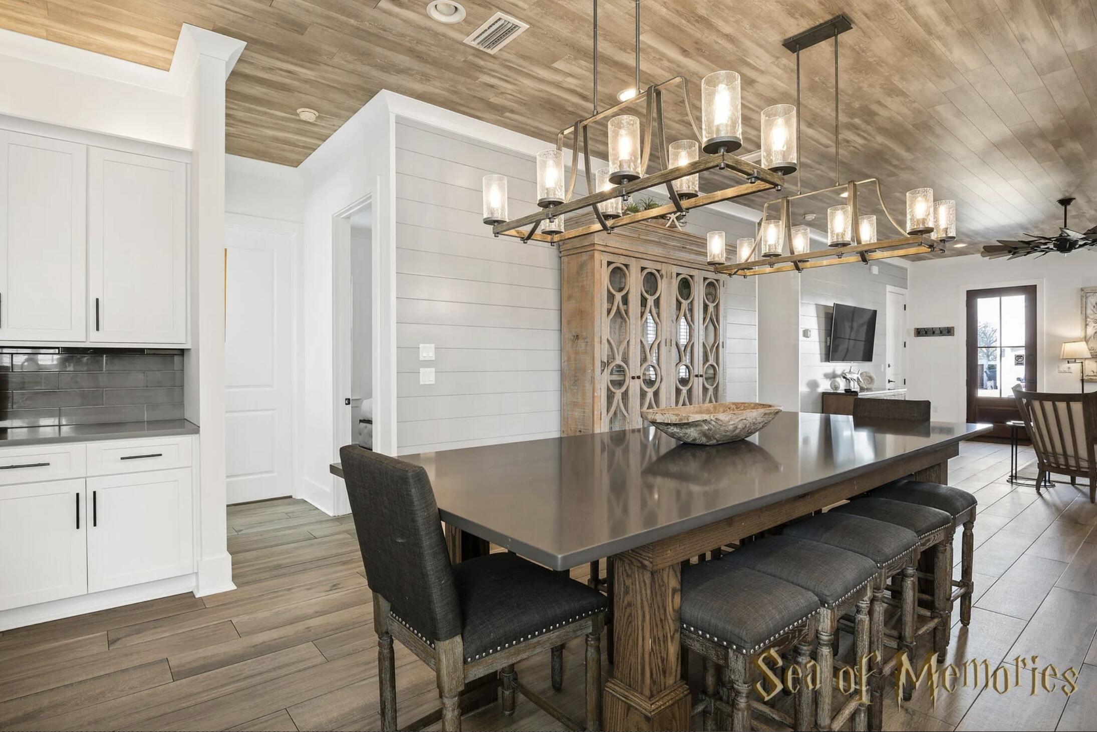 The Retreat at Miramar - Residential