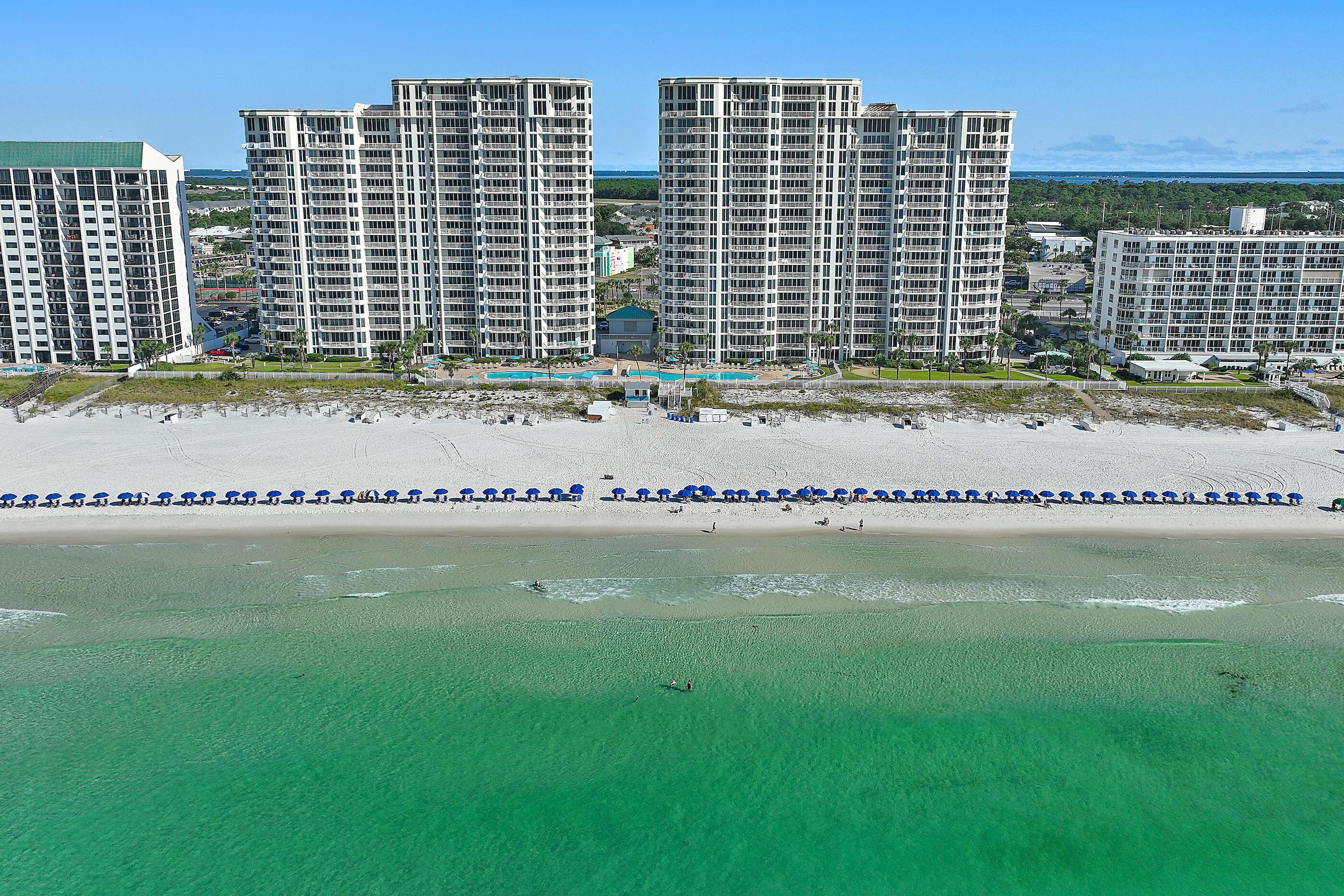 SILVER BEACH TOWERS E - Residential