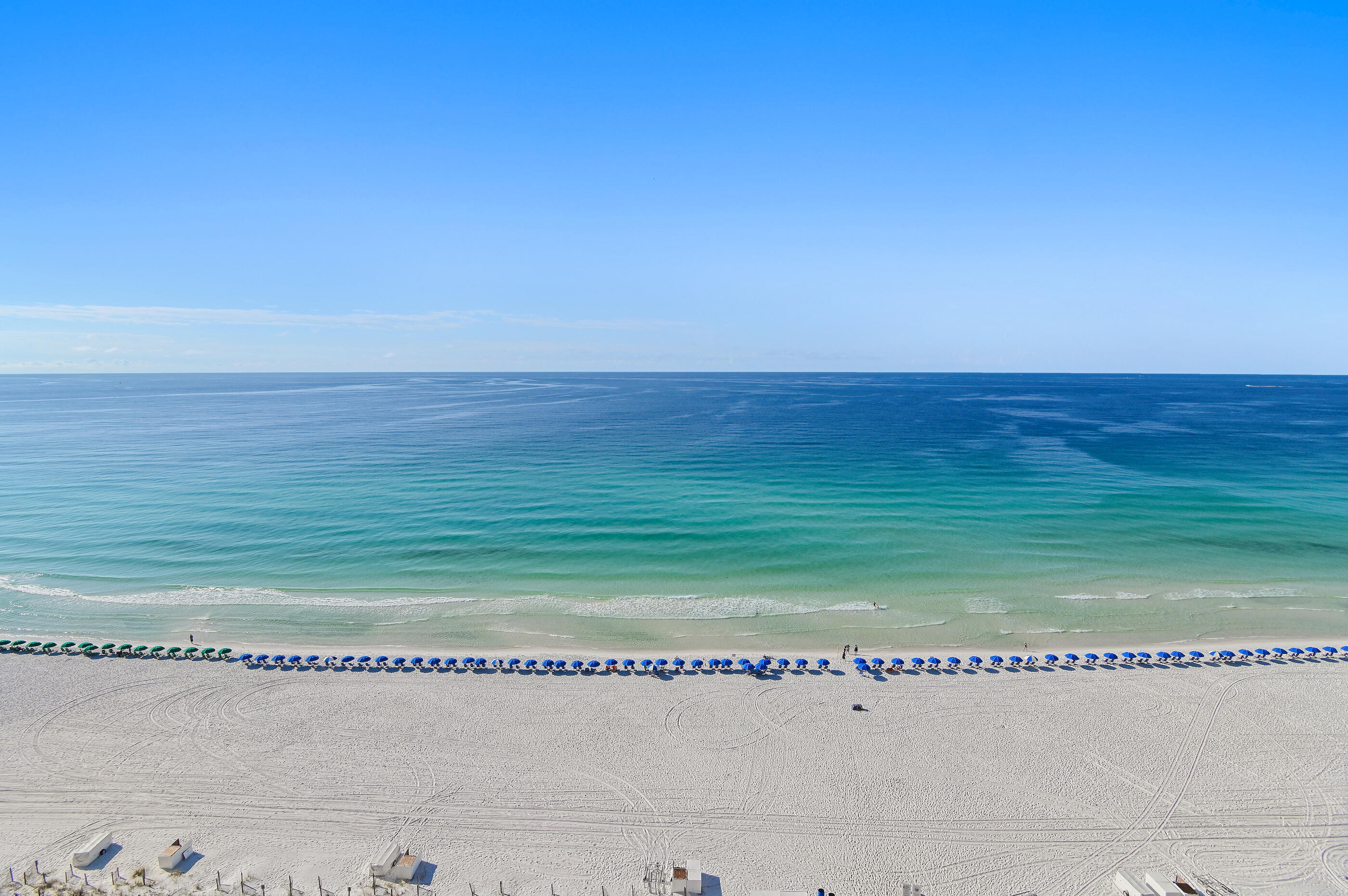 SILVER BEACH TOWERS E - Residential