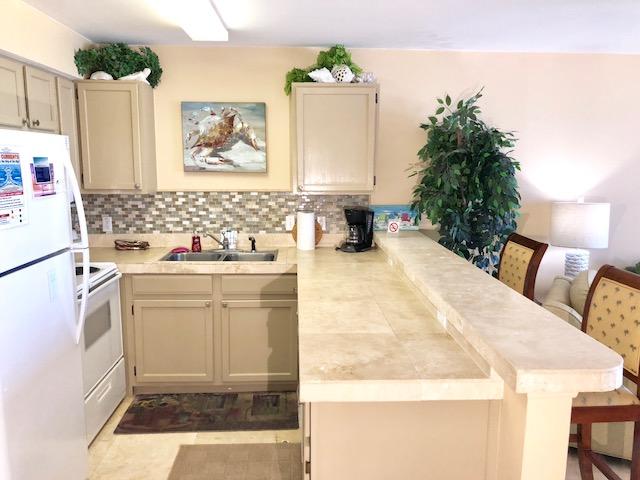 CRYSTAL SANDS CONDO - Residential