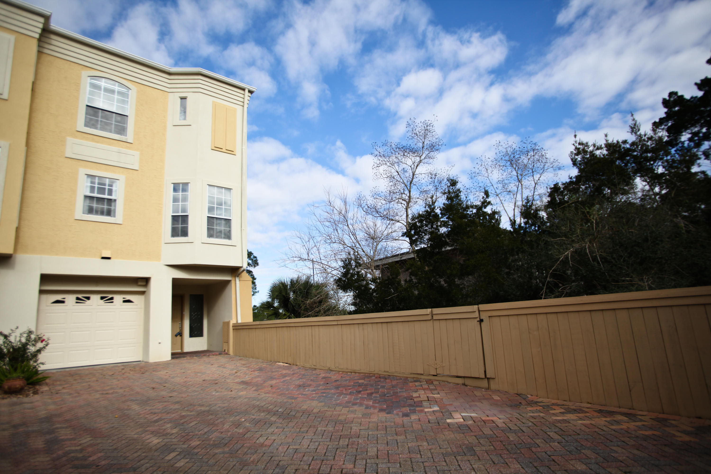 MOORINGS PH 2 - Residential