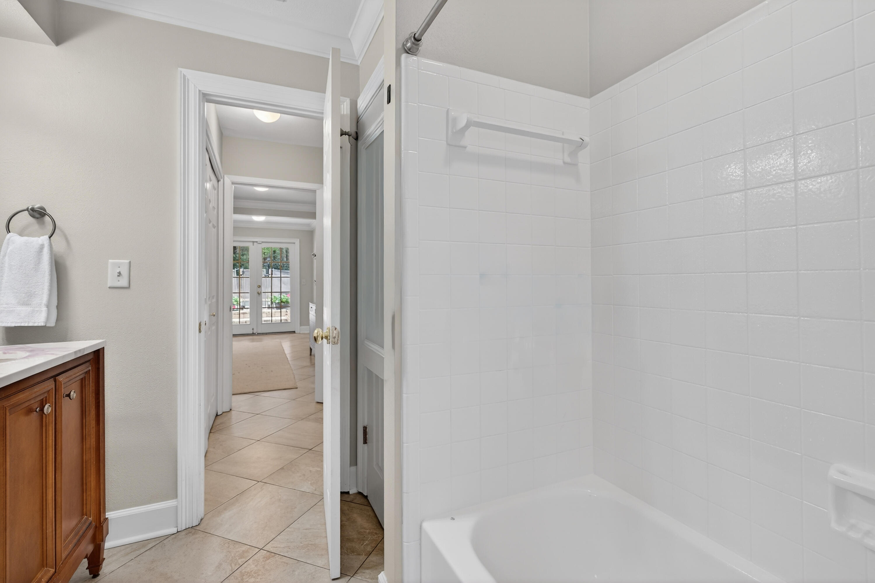 LE CHATEAU - Residential