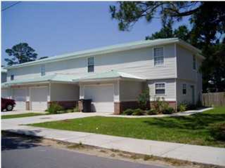 Very nice end unit, 2 story townhome - almost like new!! Living/dining area, spacious kitchen with plenty of cabinets, breakfast bar, one car garage with 2 car driveway, and lawn service included! Cat only allowed with non-ref pet fee. Call for an appointment to view. Available April, 15th!