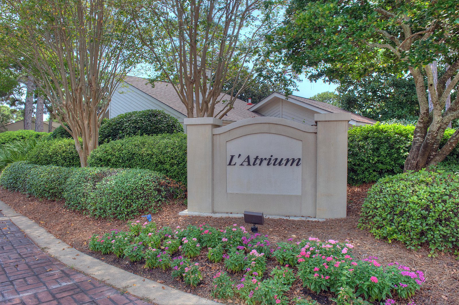 L'ATRIUM - Residential Lease