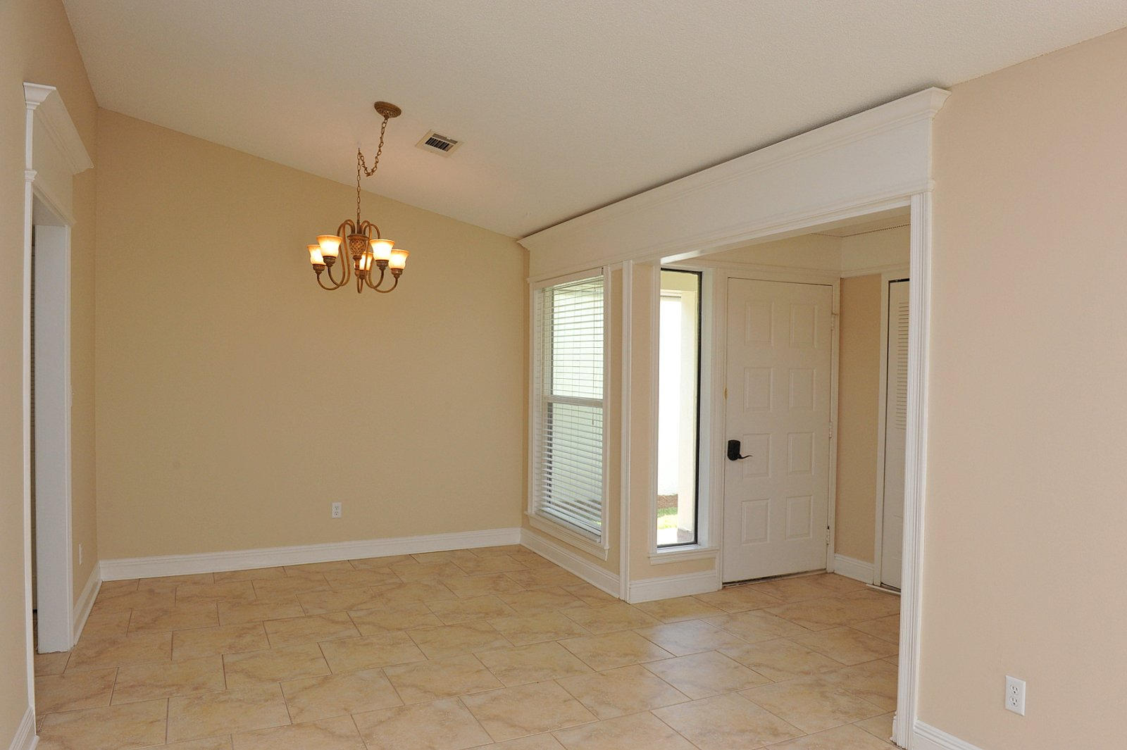 L'ATRIUM - Residential Lease