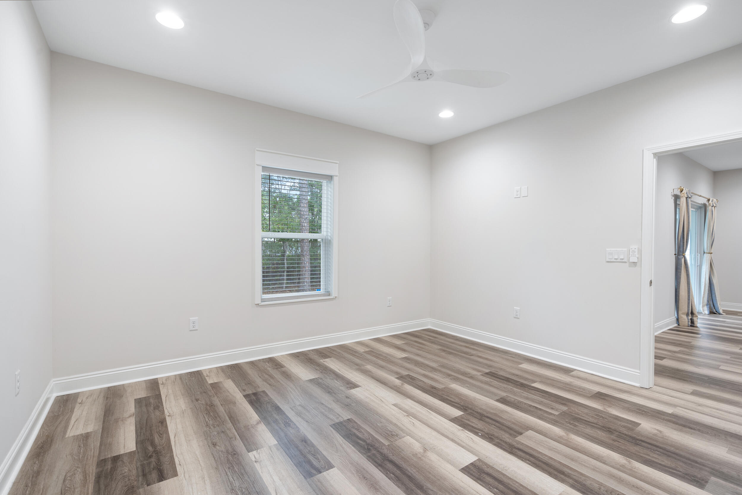 TOWN OF SANTA ROSA - Residential