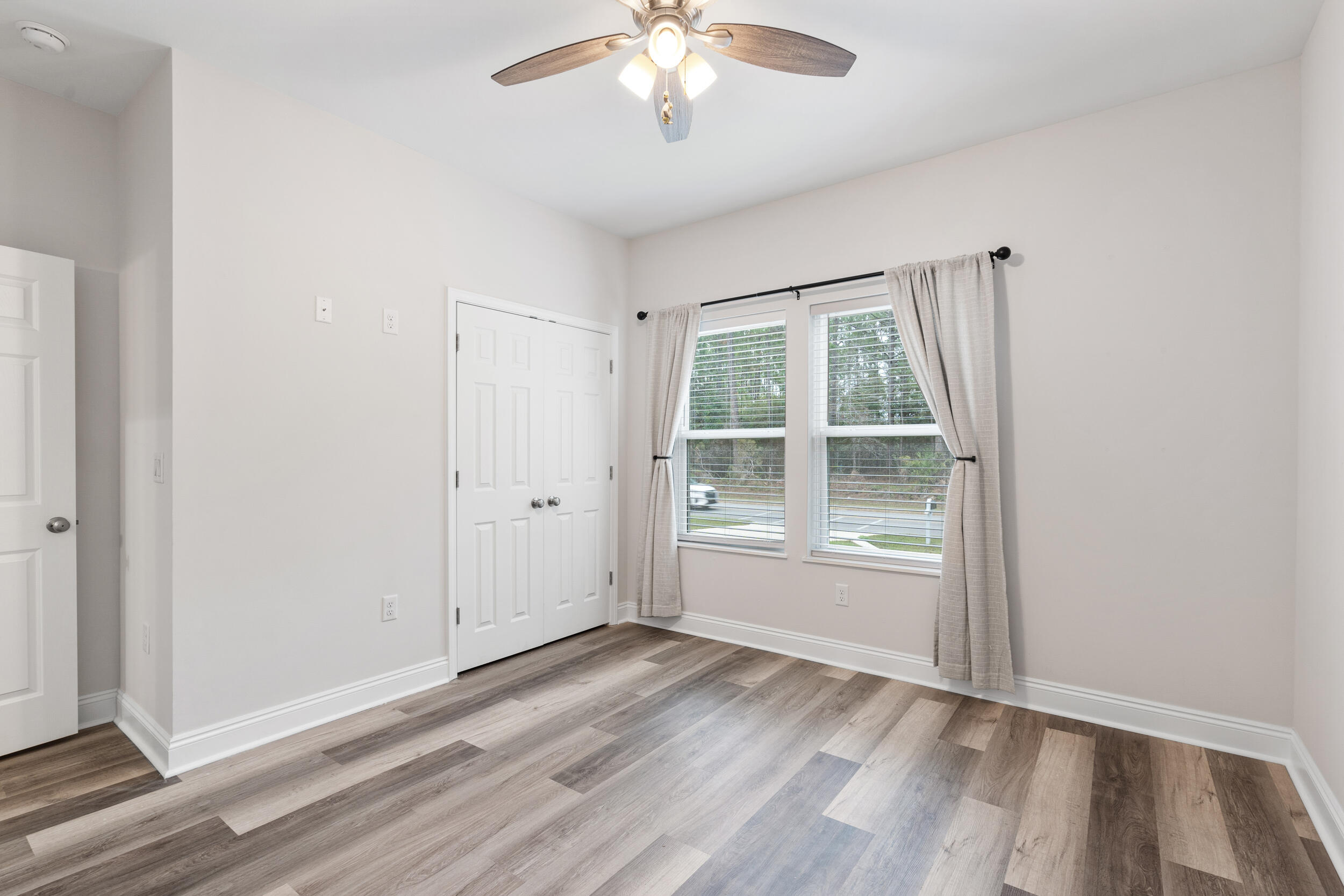 TOWN OF SANTA ROSA - Residential