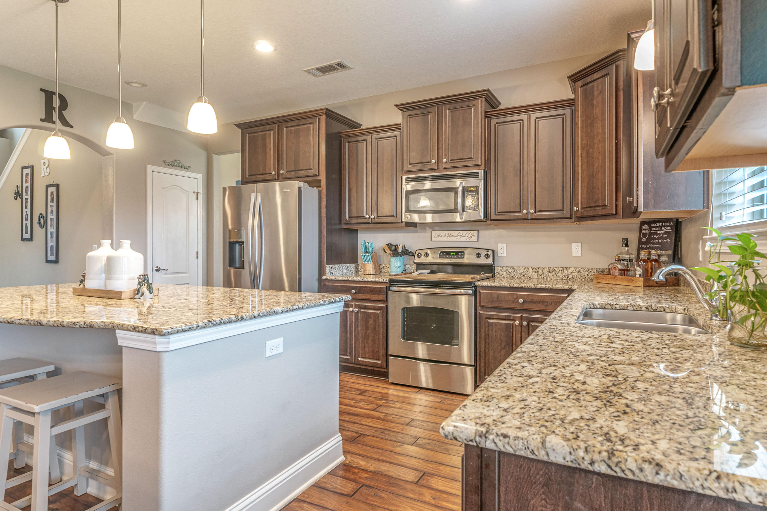 BROOKE ESTATES PH III - Residential