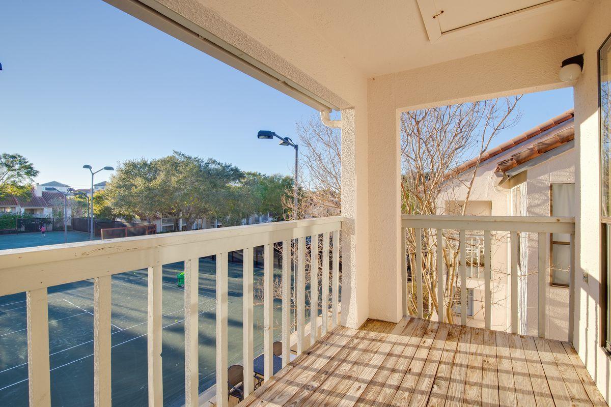 TOPS'L TENNIS VILLAGE - Residential