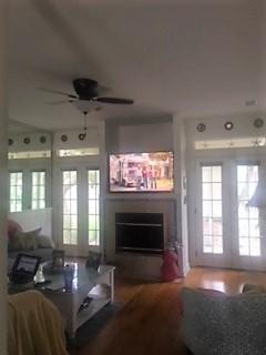 BON VILLAS in Bayside - Residential