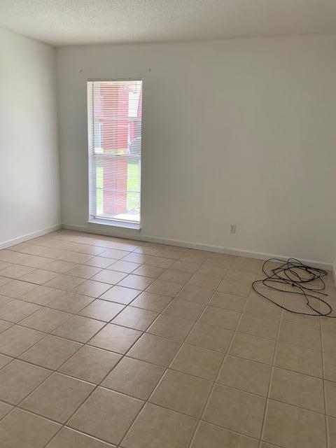 PIER ONE CONDO - Residential Lease