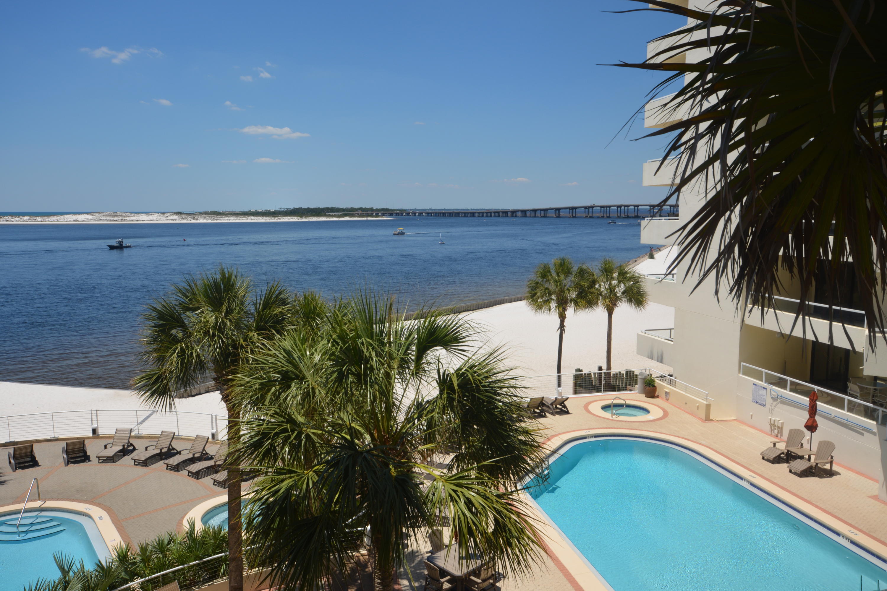 EAST PASS TOWERS CONDO PH 2 - Residential