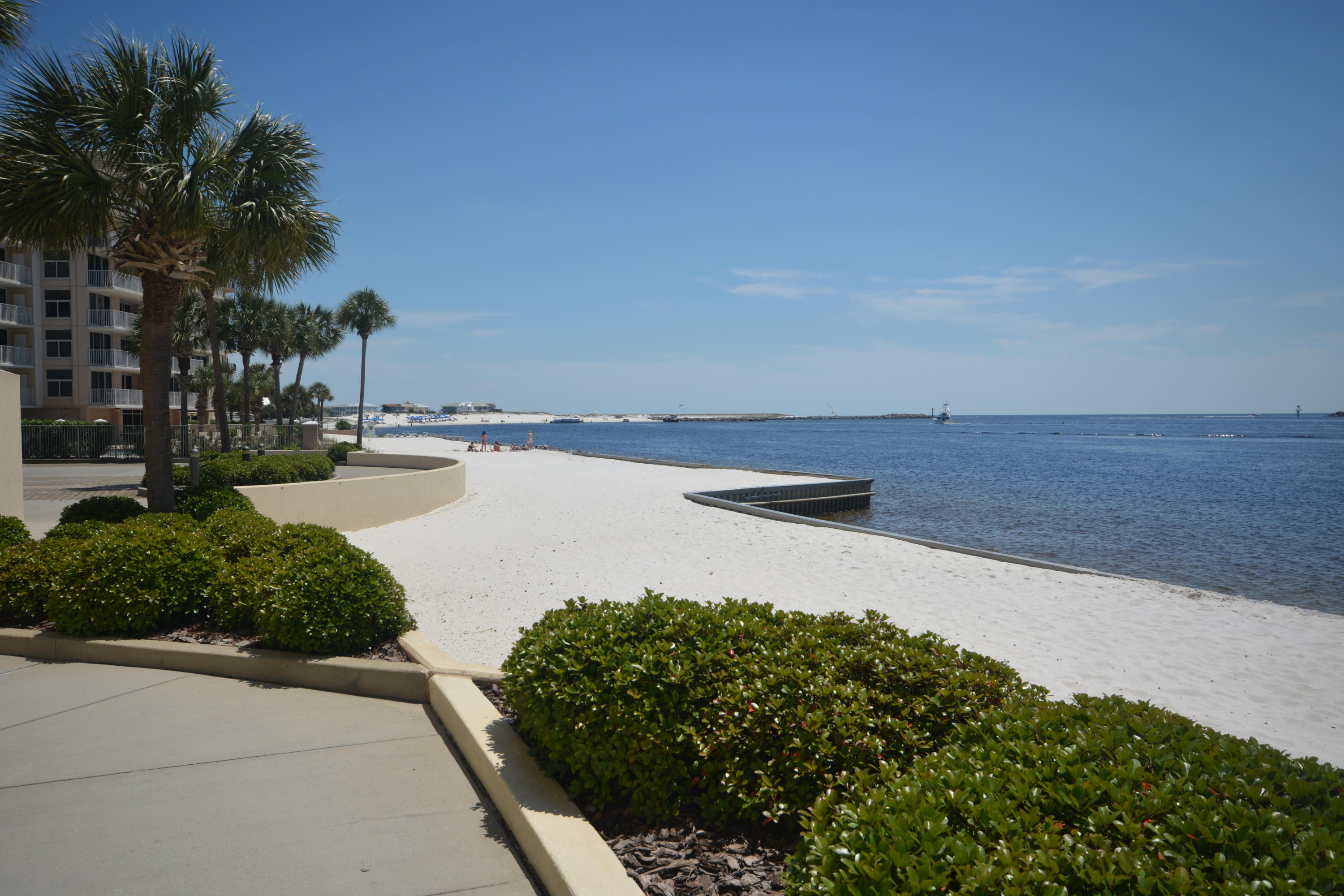 EAST PASS TOWERS CONDO PH 2 - Residential