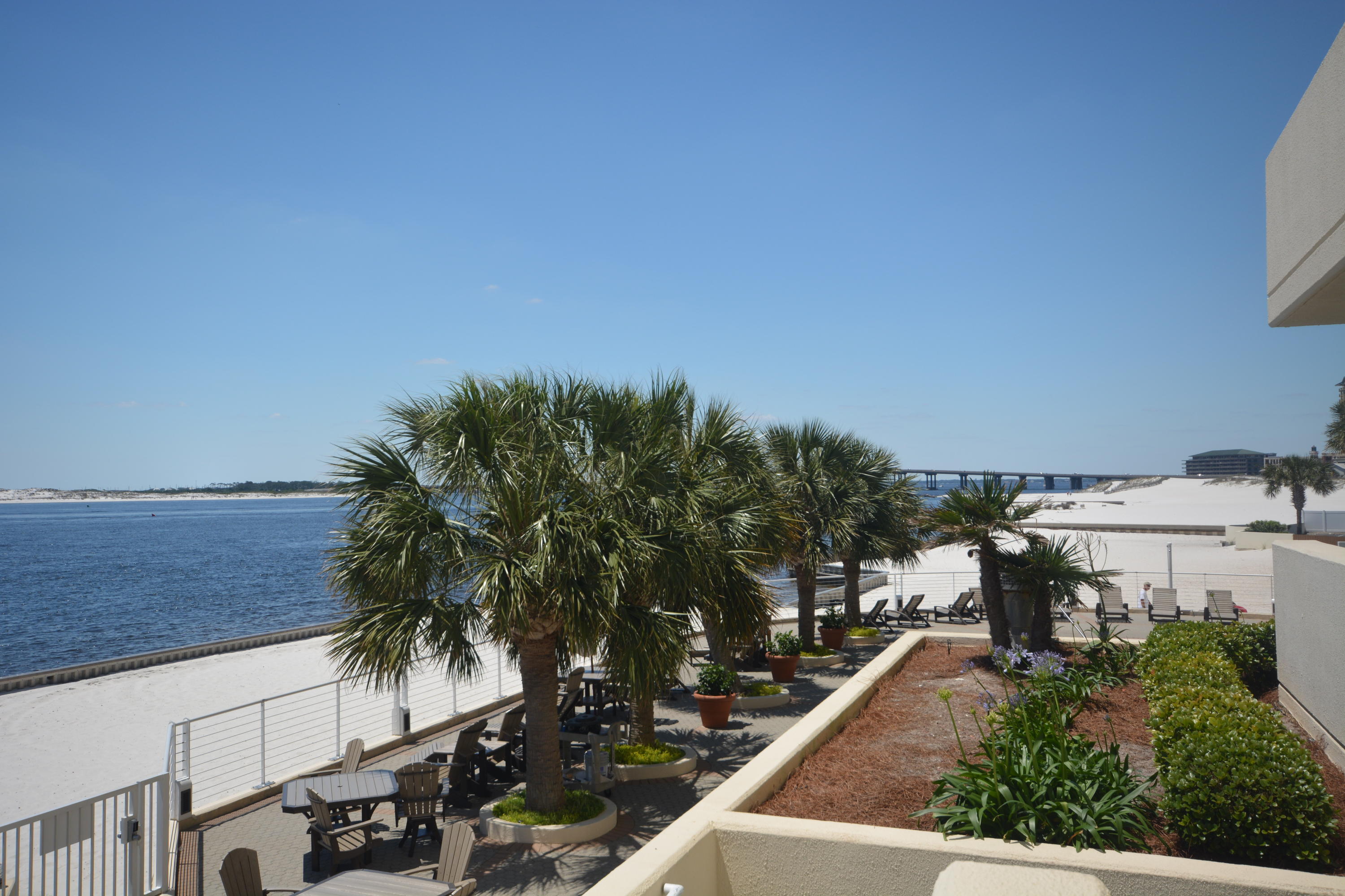 EAST PASS TOWERS CONDO PH 2 - Residential