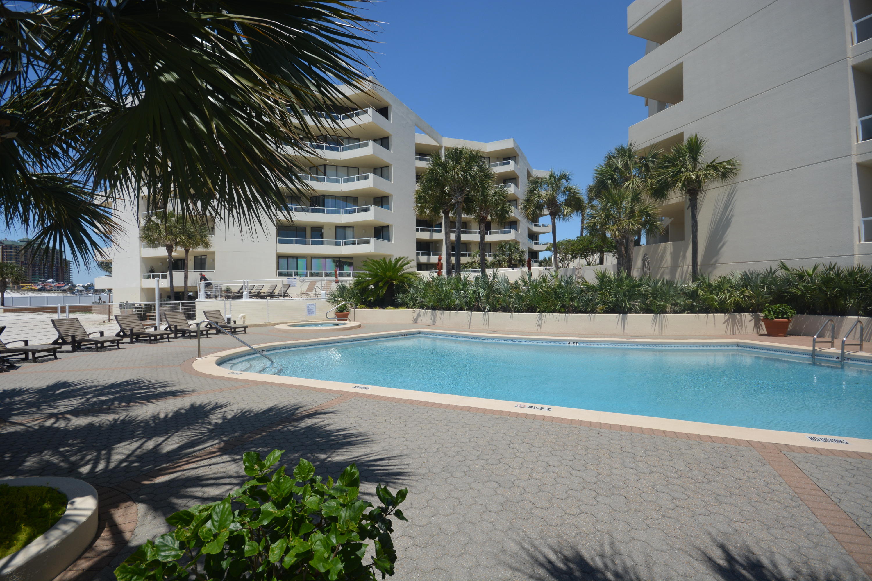 EAST PASS TOWERS CONDO PH 2 - Residential