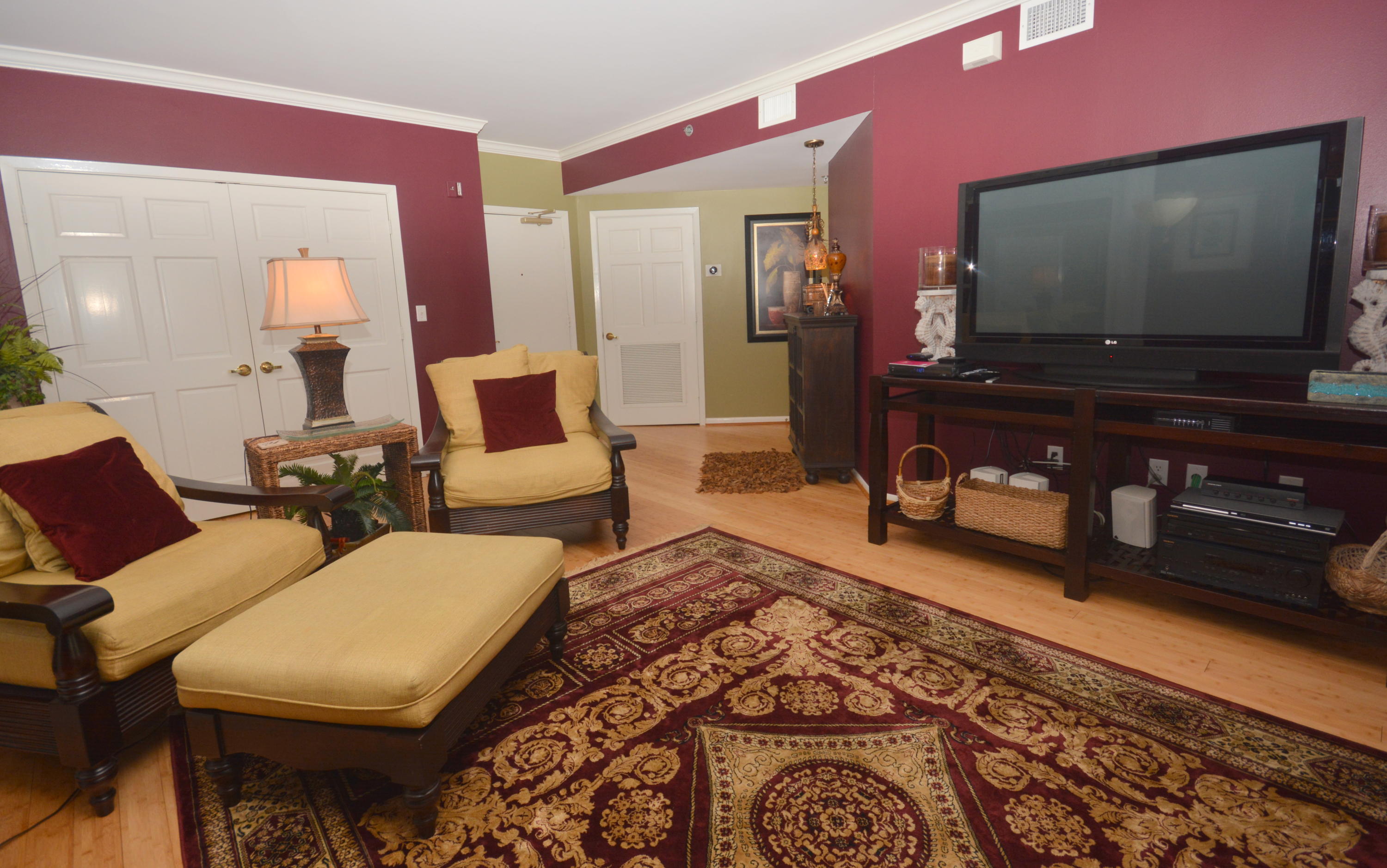 EAST PASS TOWERS CONDO PH 2 - Residential