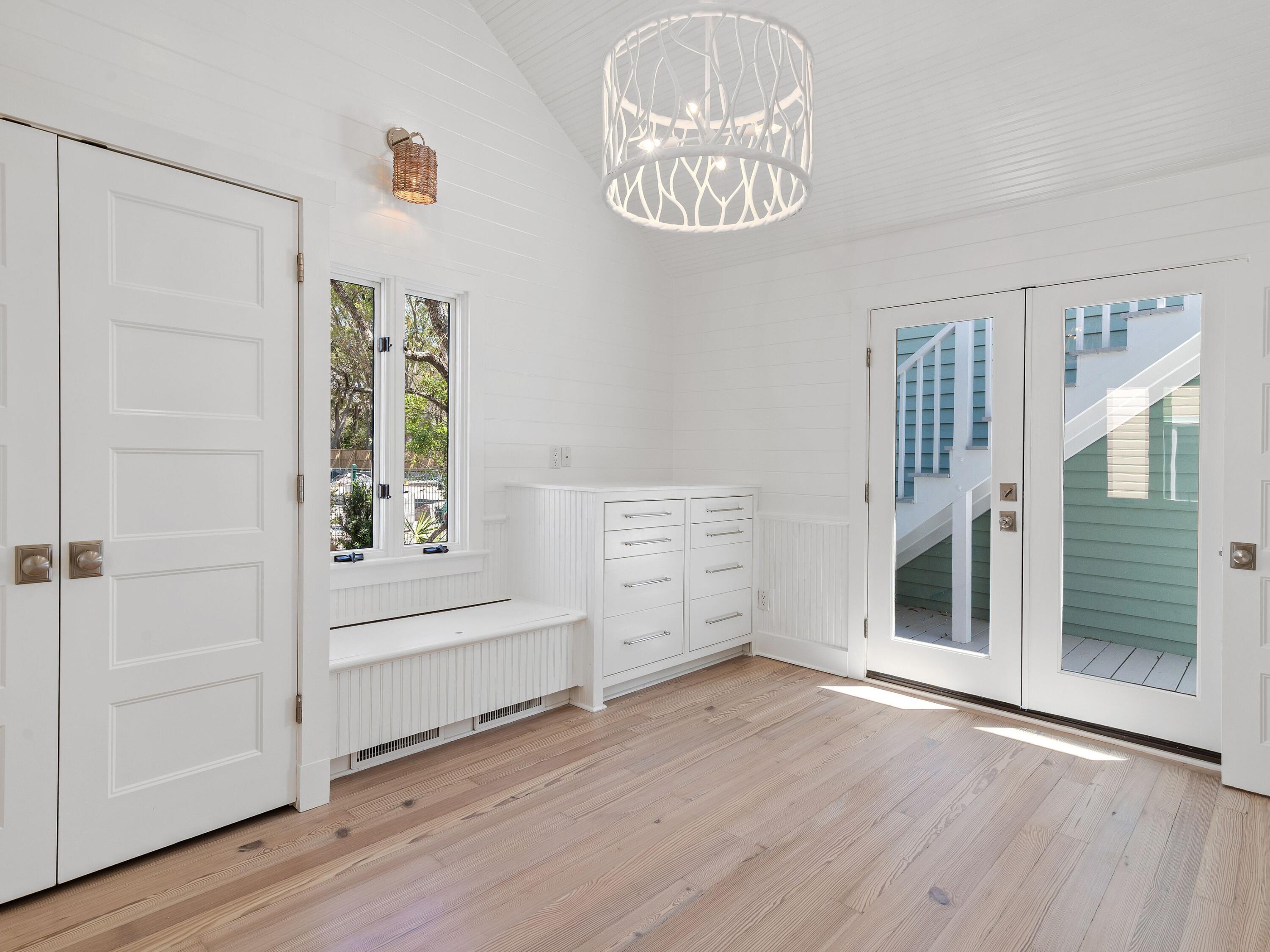 SEASIDE 04 - Residential
