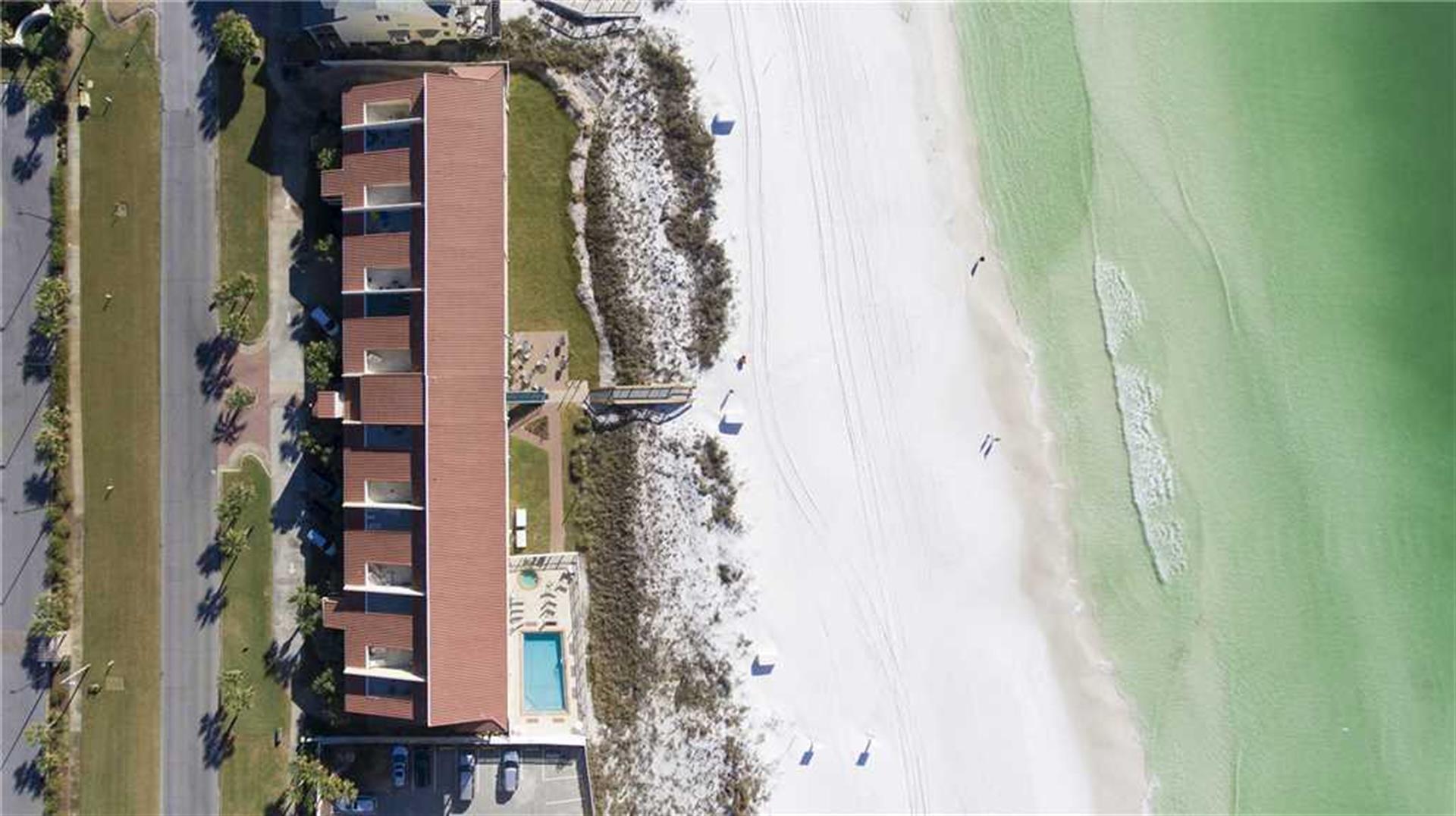 SEAFARER CONDO - Residential