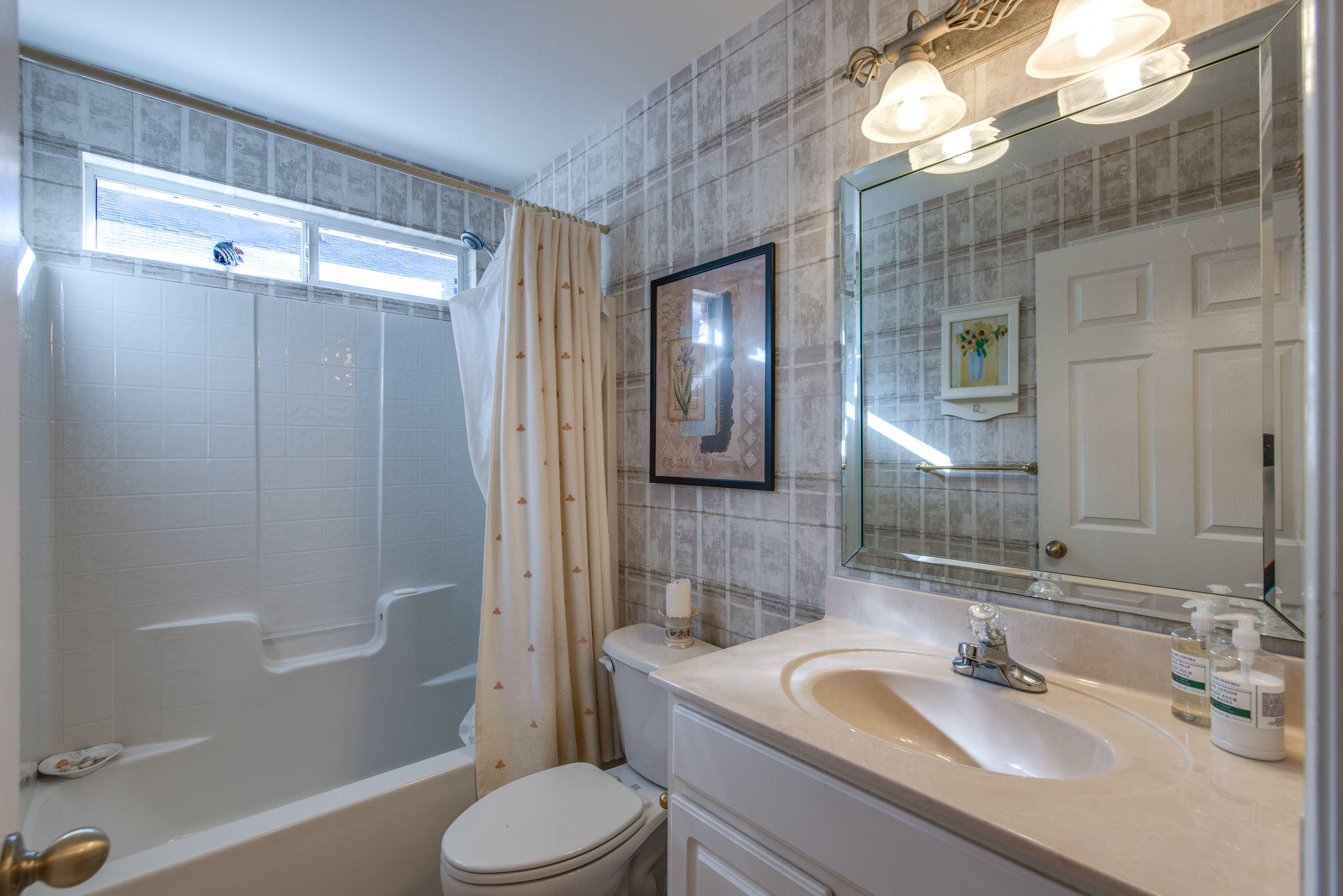 HIDDEN BAY VILLAGE PH 2 - Residential