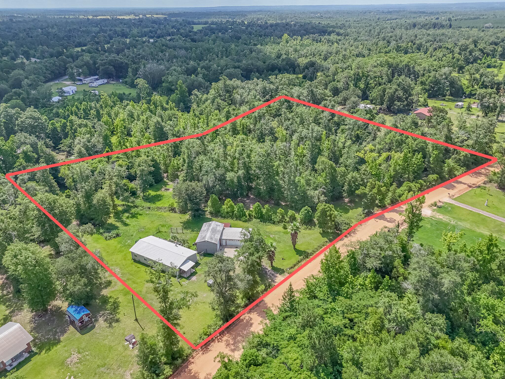 NO RECORDED SUBDIVISION - Residential