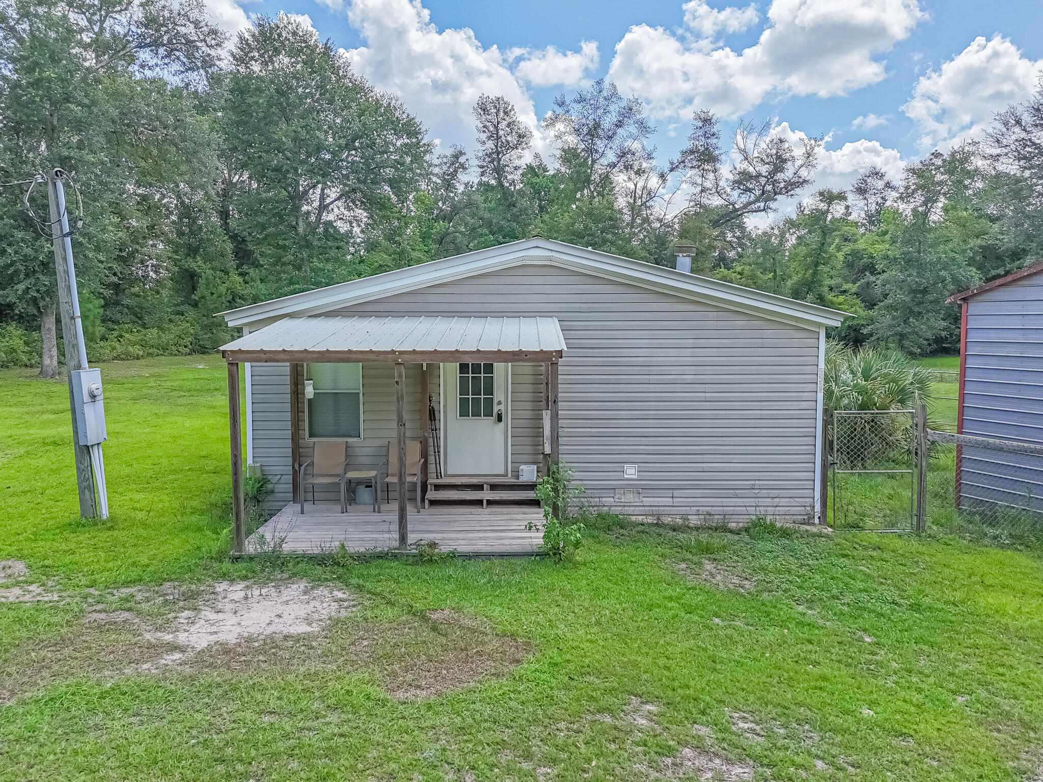 NO RECORDED SUBDIVISION - Residential
