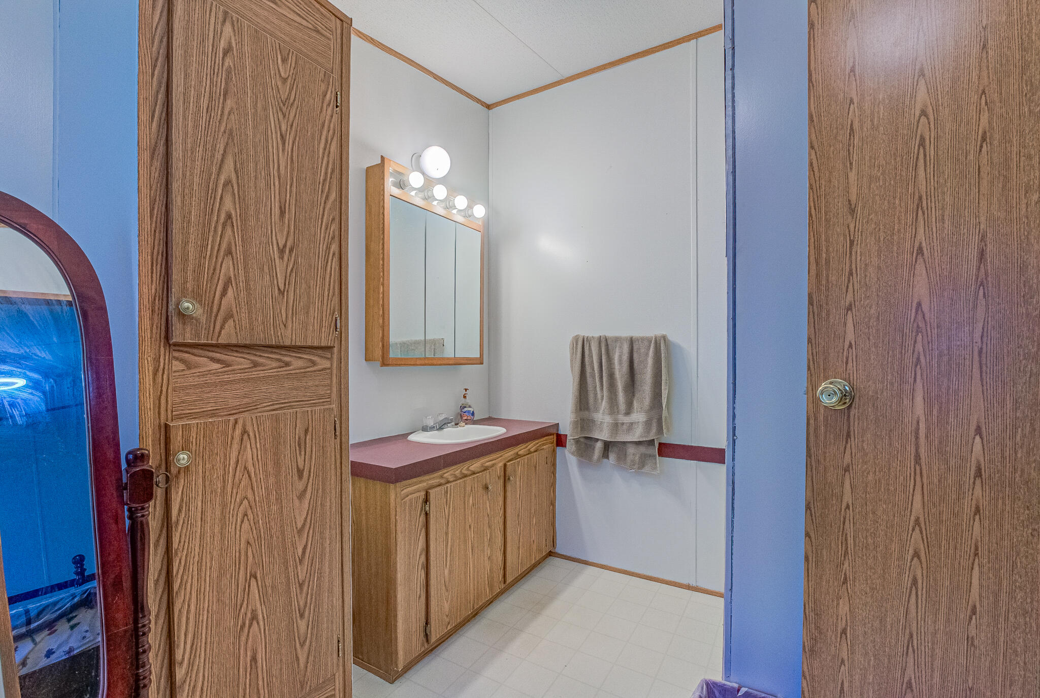 NO RECORDED SUBDIVISION - Residential